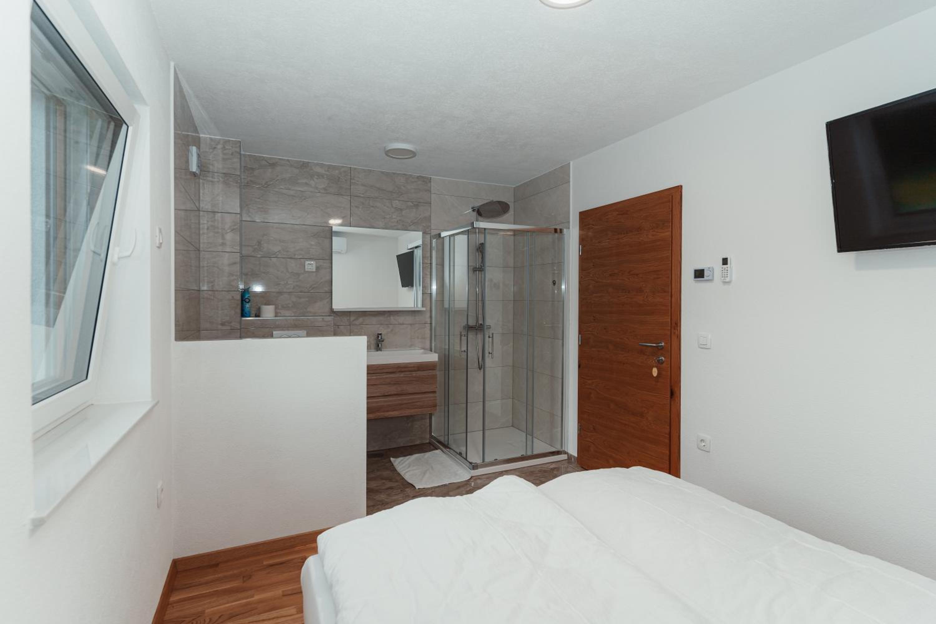 Double Room with Mountain View photo 1