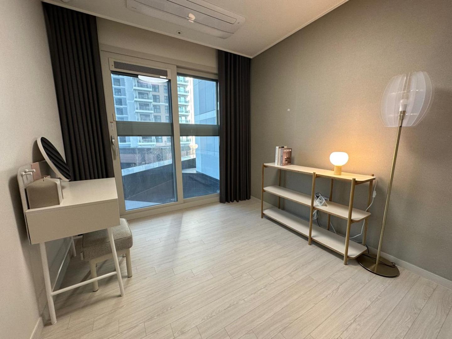 C. Flat Suite - Photo 12