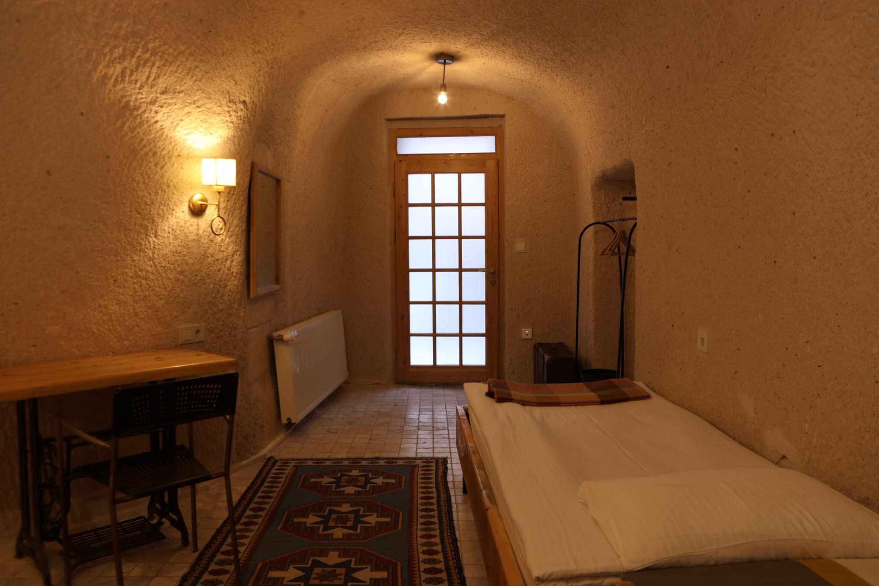 Double or Twin Room photo 1