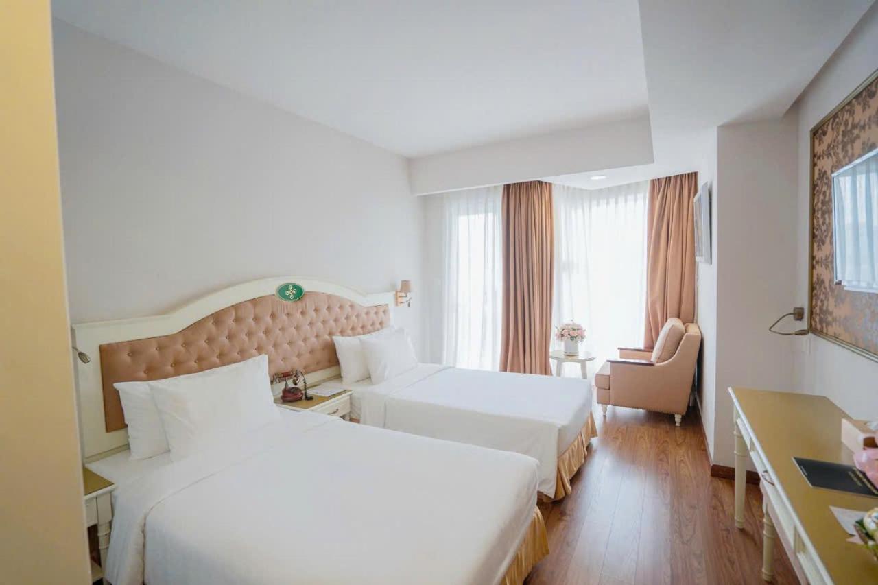 Deluxe Twin Room photo 1