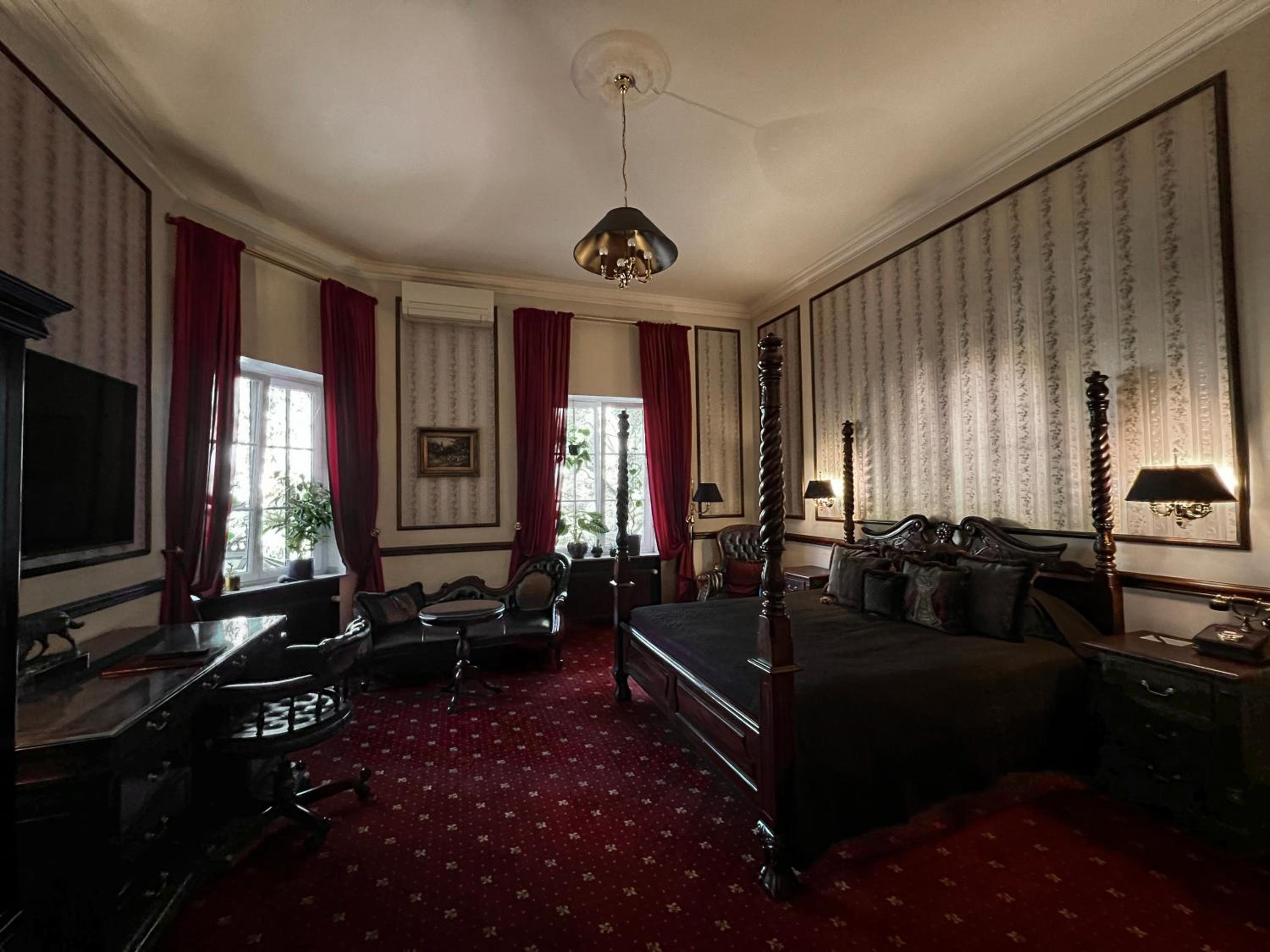 Junior Suite 28 - Photo 1