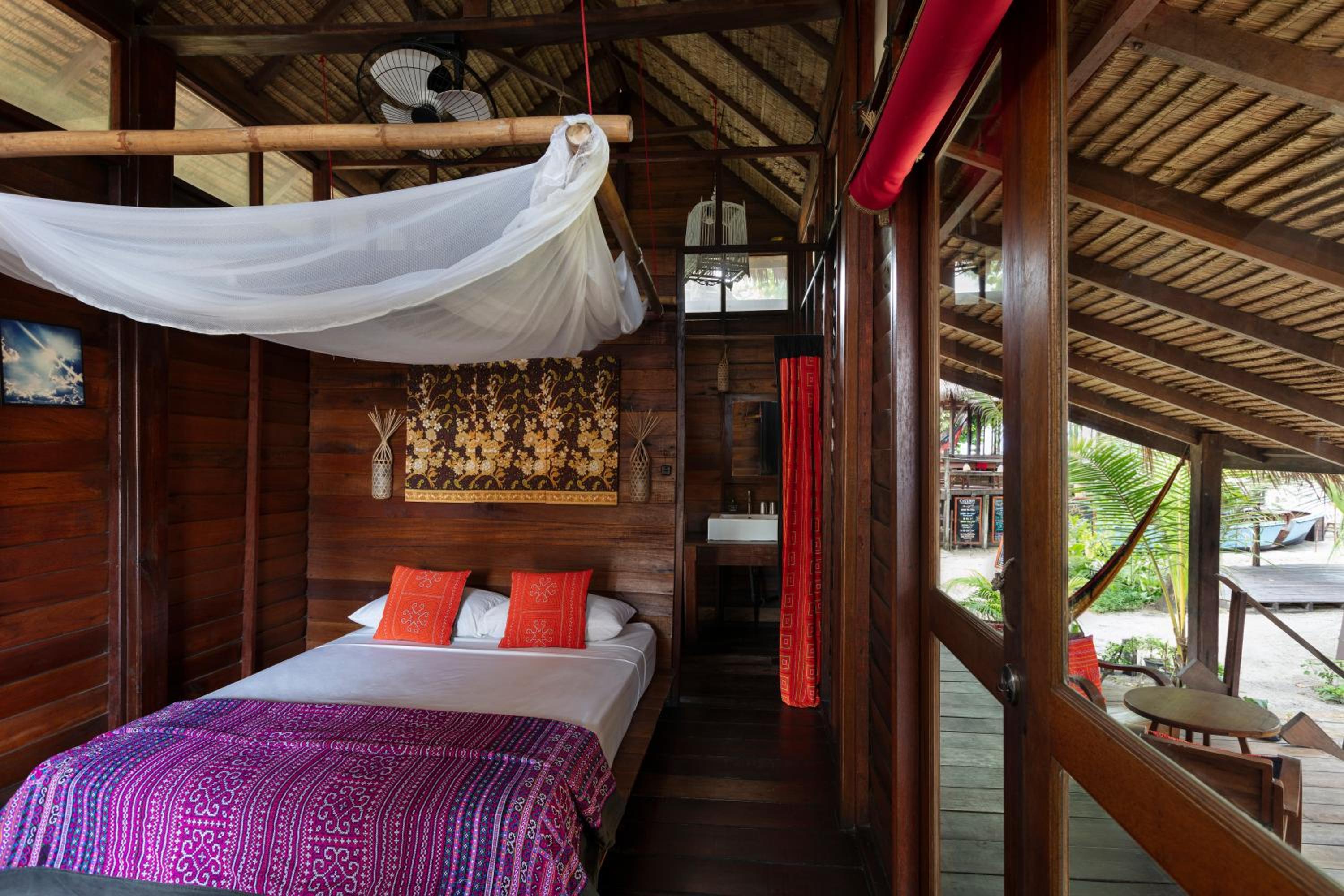 Breezy Bungalow with Garden View photo 3