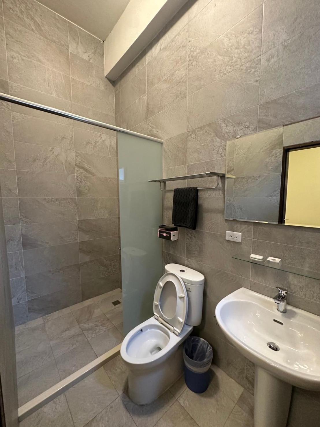 Double or Twin Room photo 3