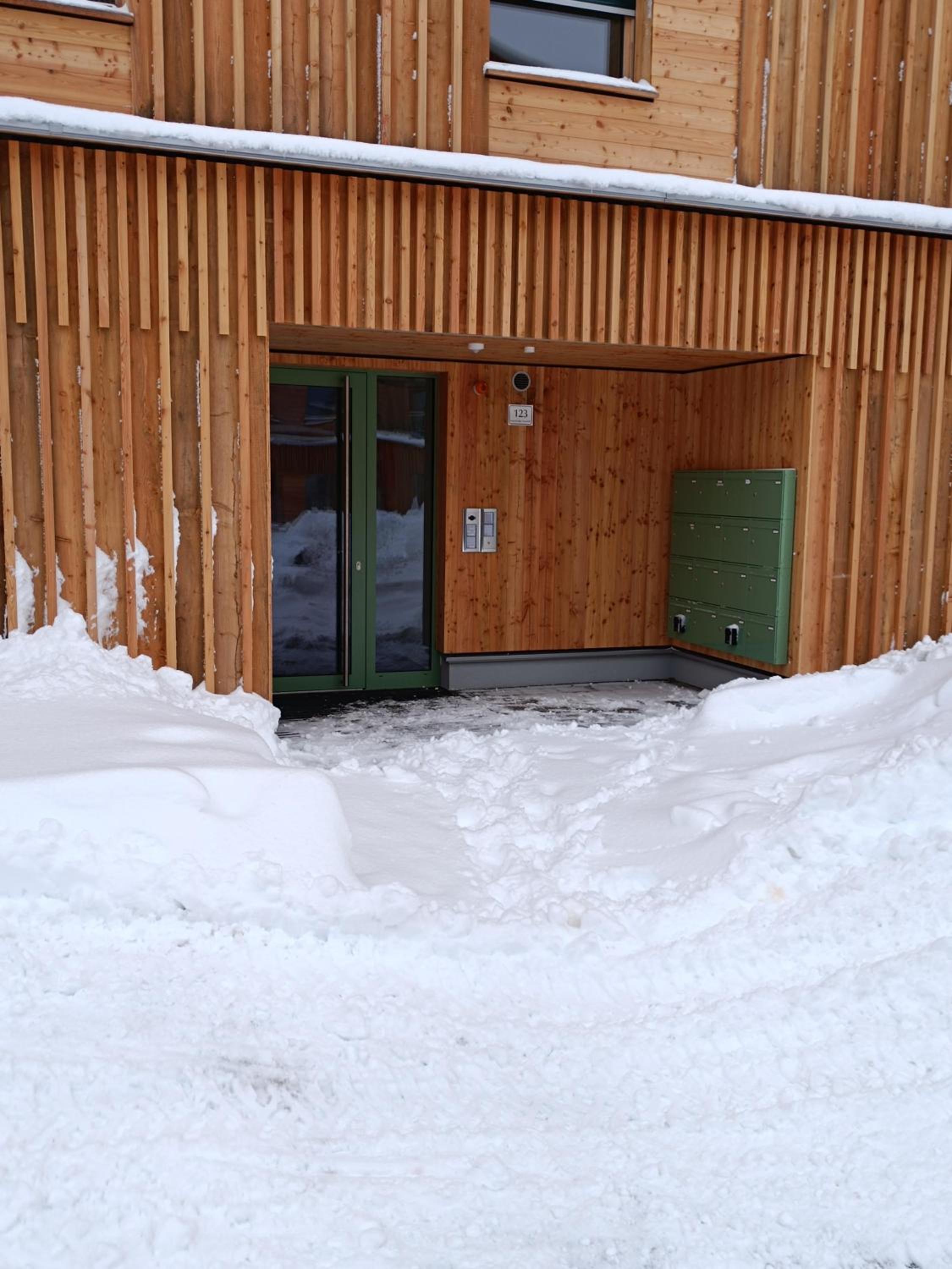 Apartment - Ground Floor photo 2