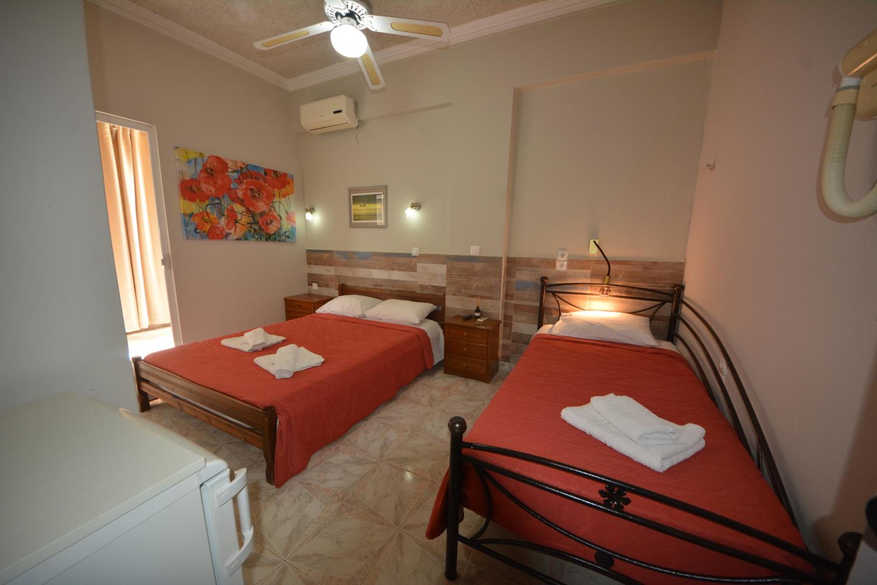 Double or Twin Room - Photo 19