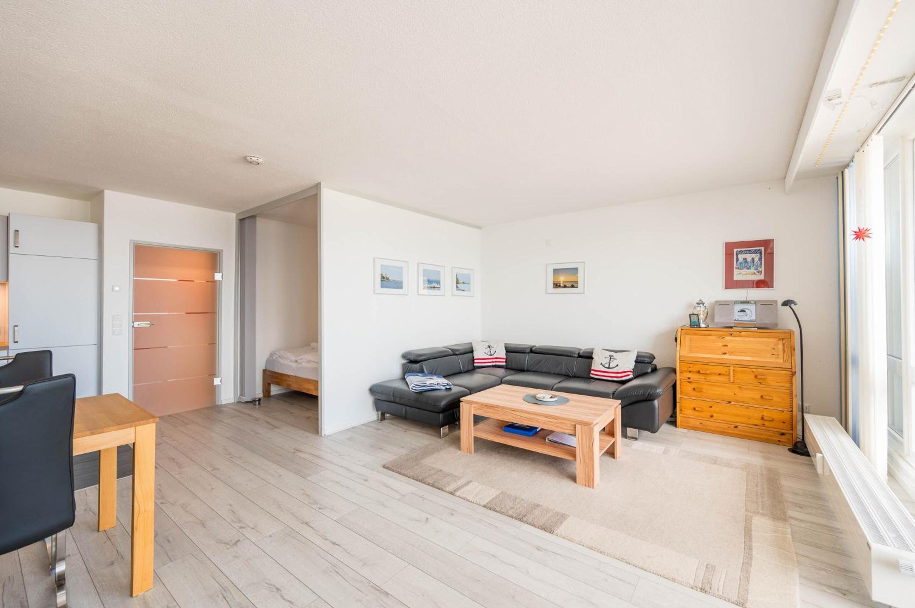 Apartment photo 3