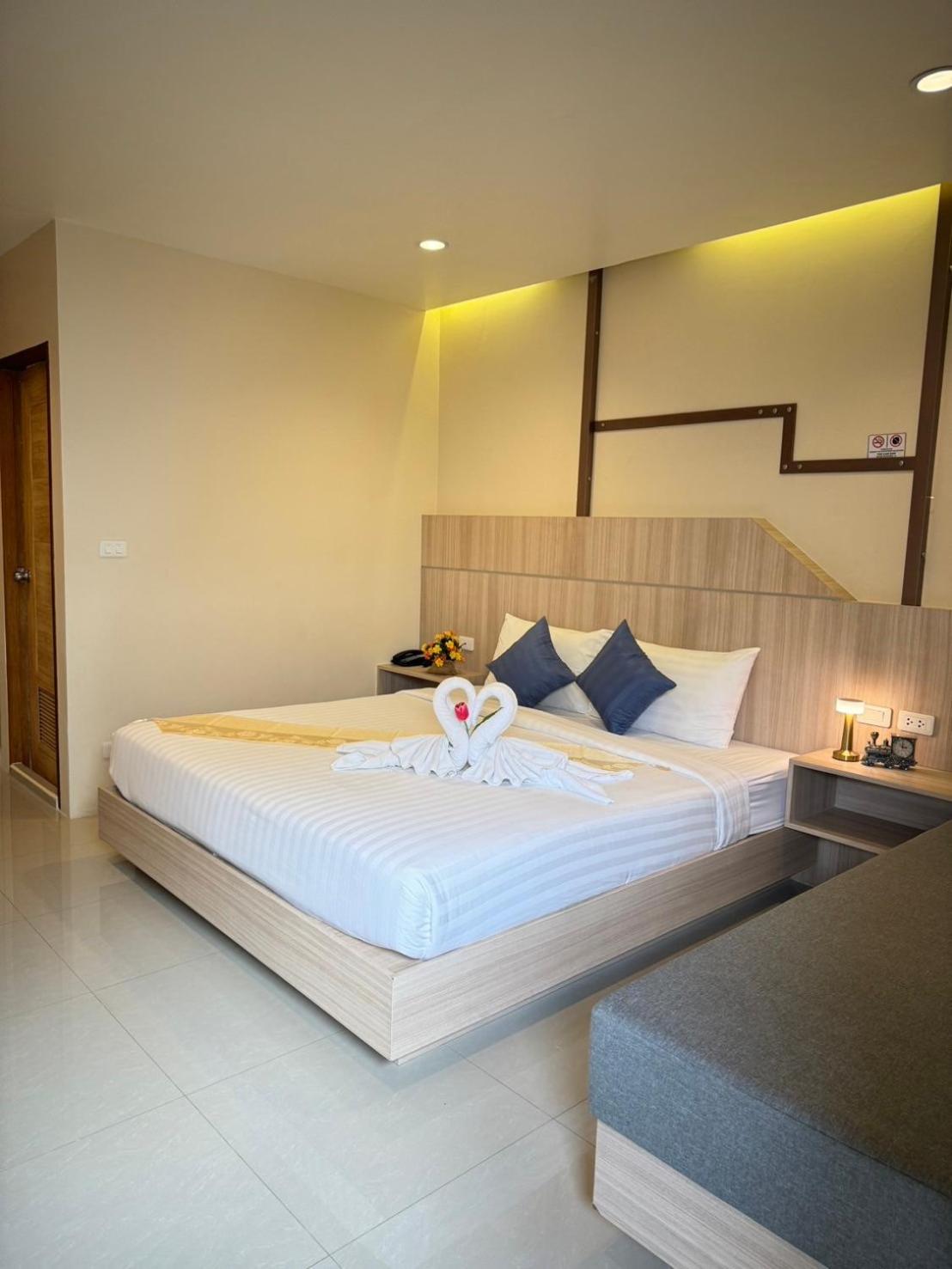 Standard Double Room - Photo 1