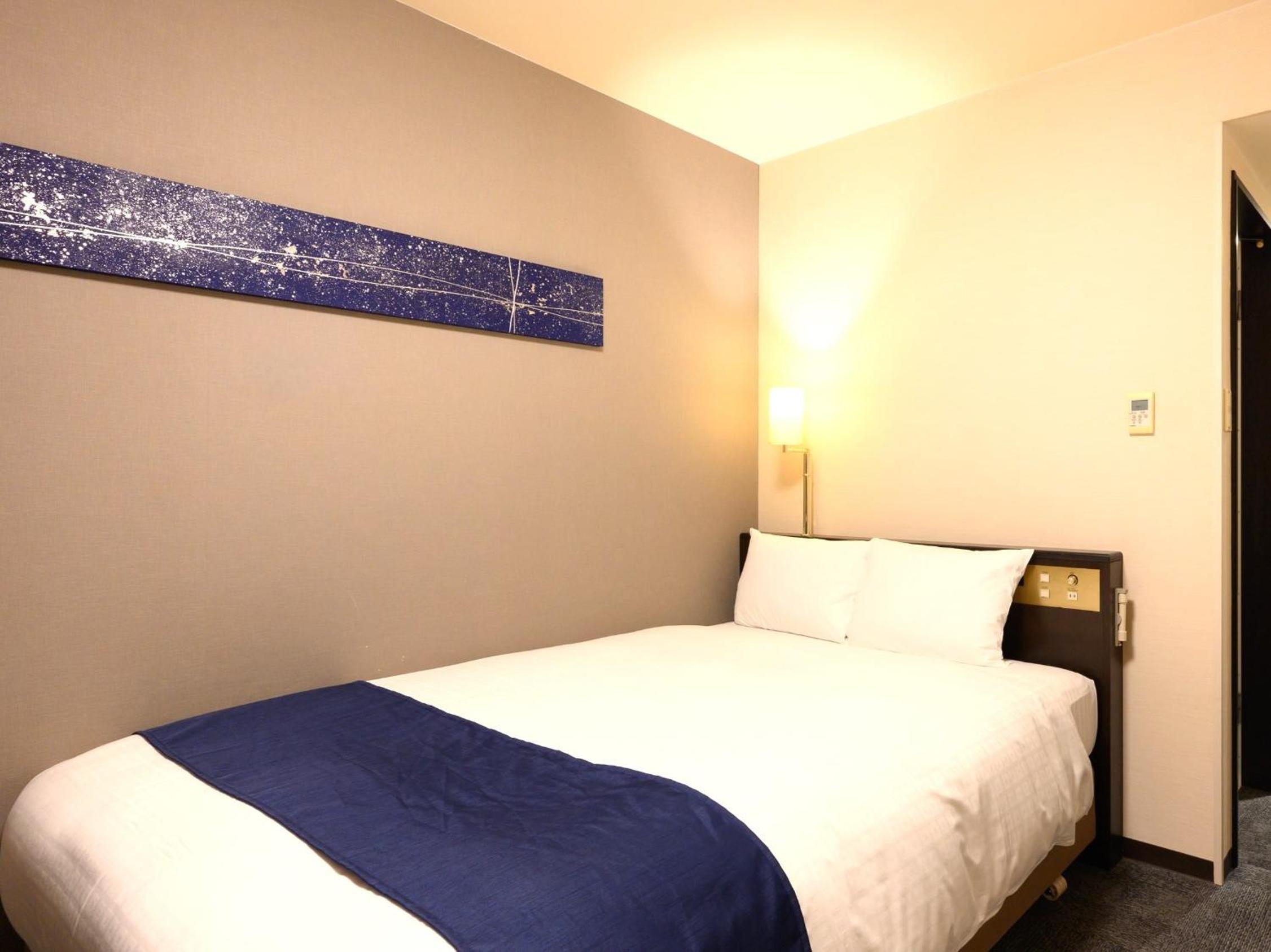 Standard Double Room - Non-Smoking - Photo 4