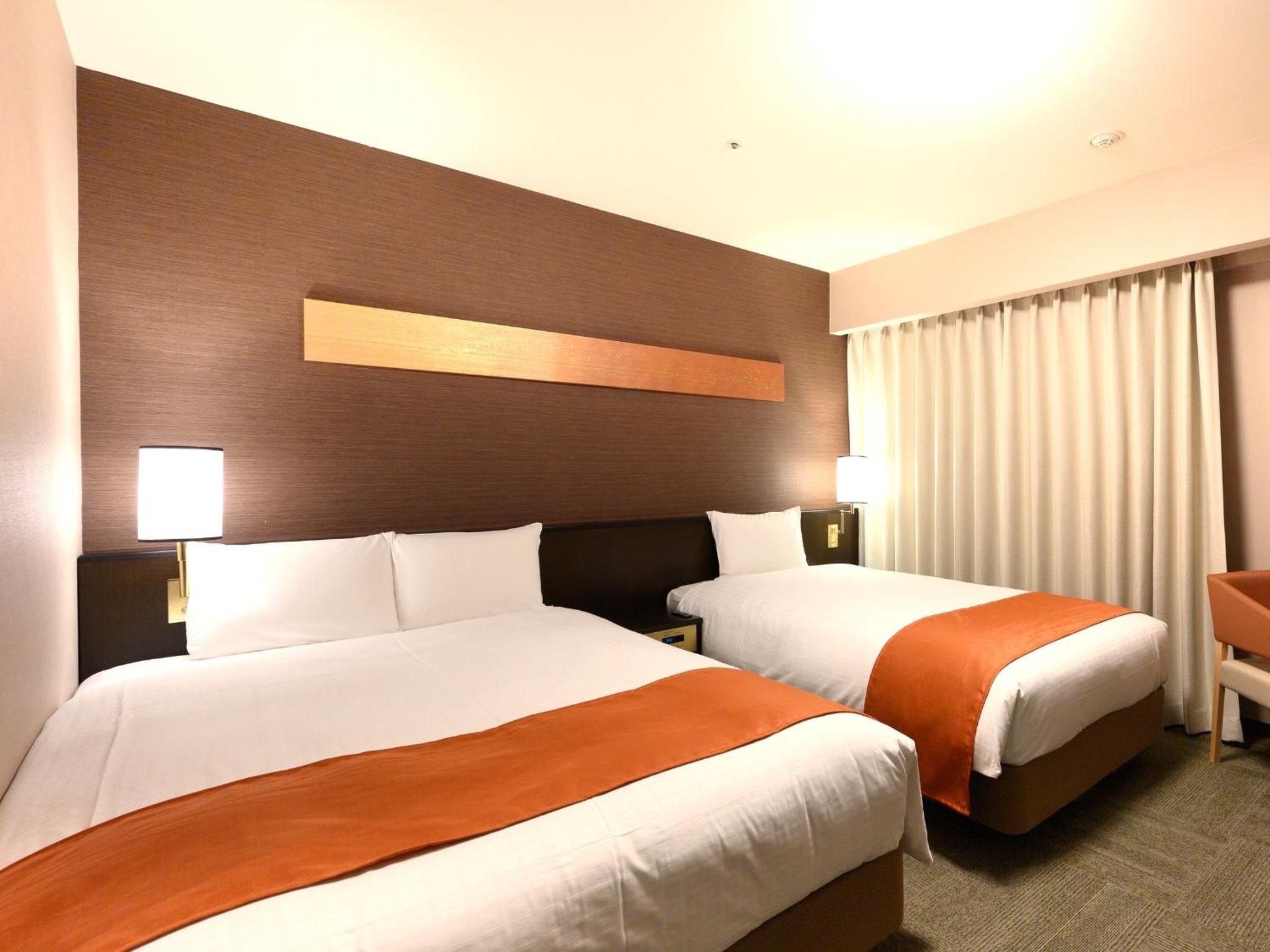 Standard Twin Room - Non-Smoking - Photo 16