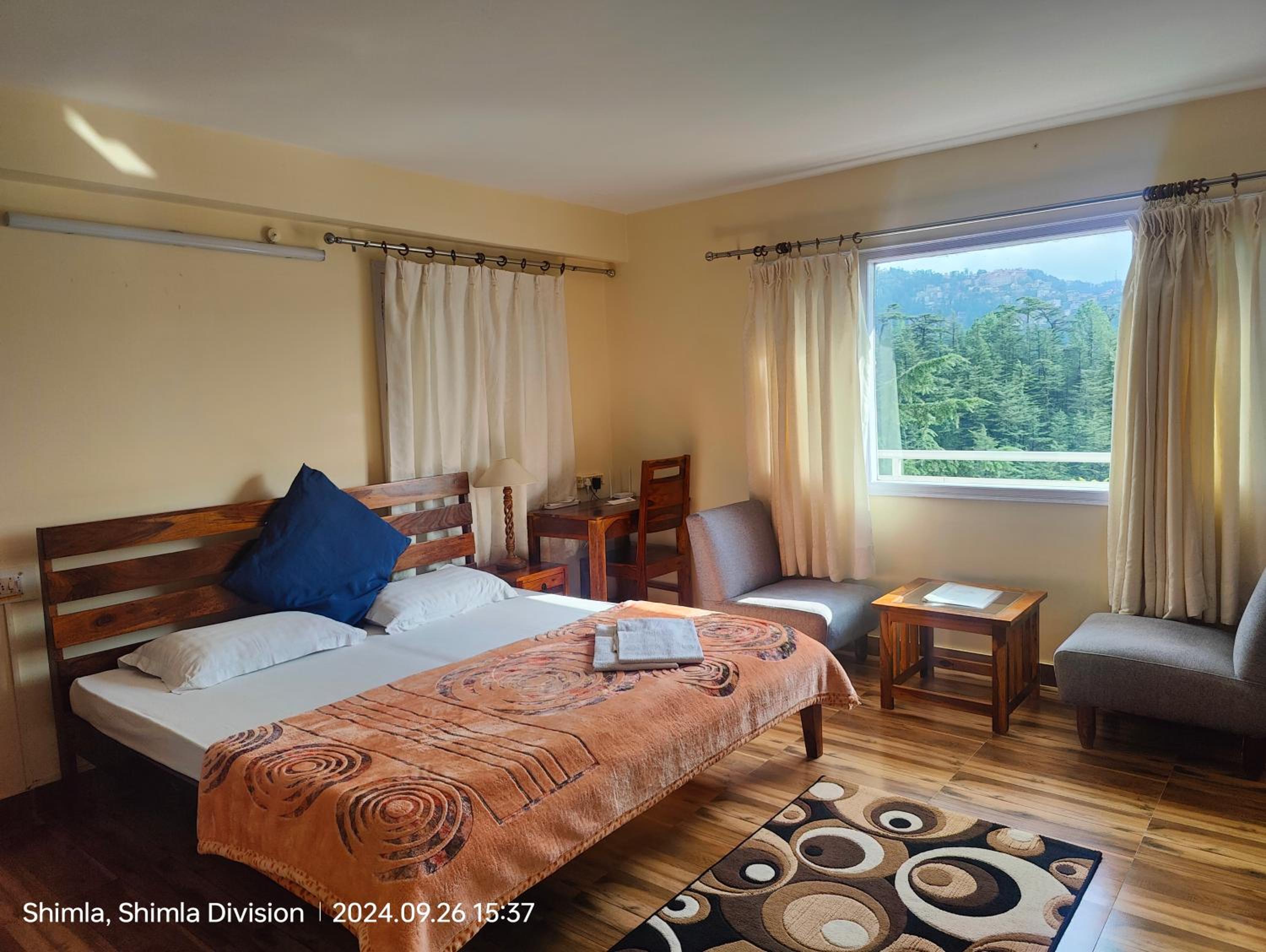 Studio Apartment photo 1