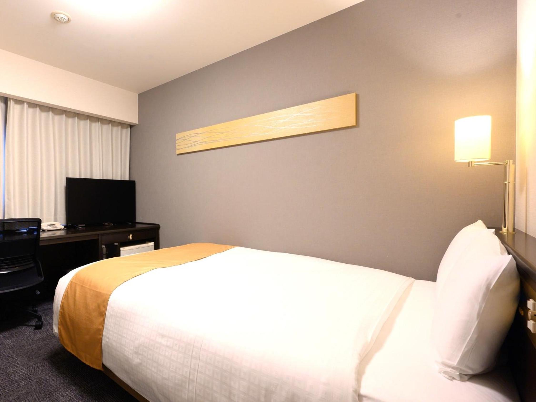 Standard Double Room - Non-Smoking - Photo 12