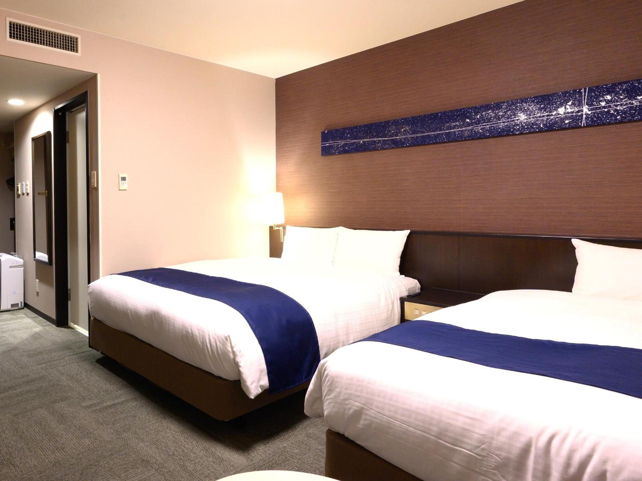Standard Twin Room - Non-Smoking - Photo 12