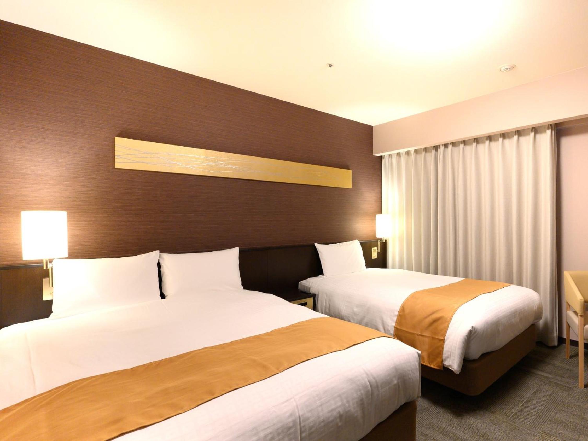 Standard Twin Room - Non-Smoking - Photo 10