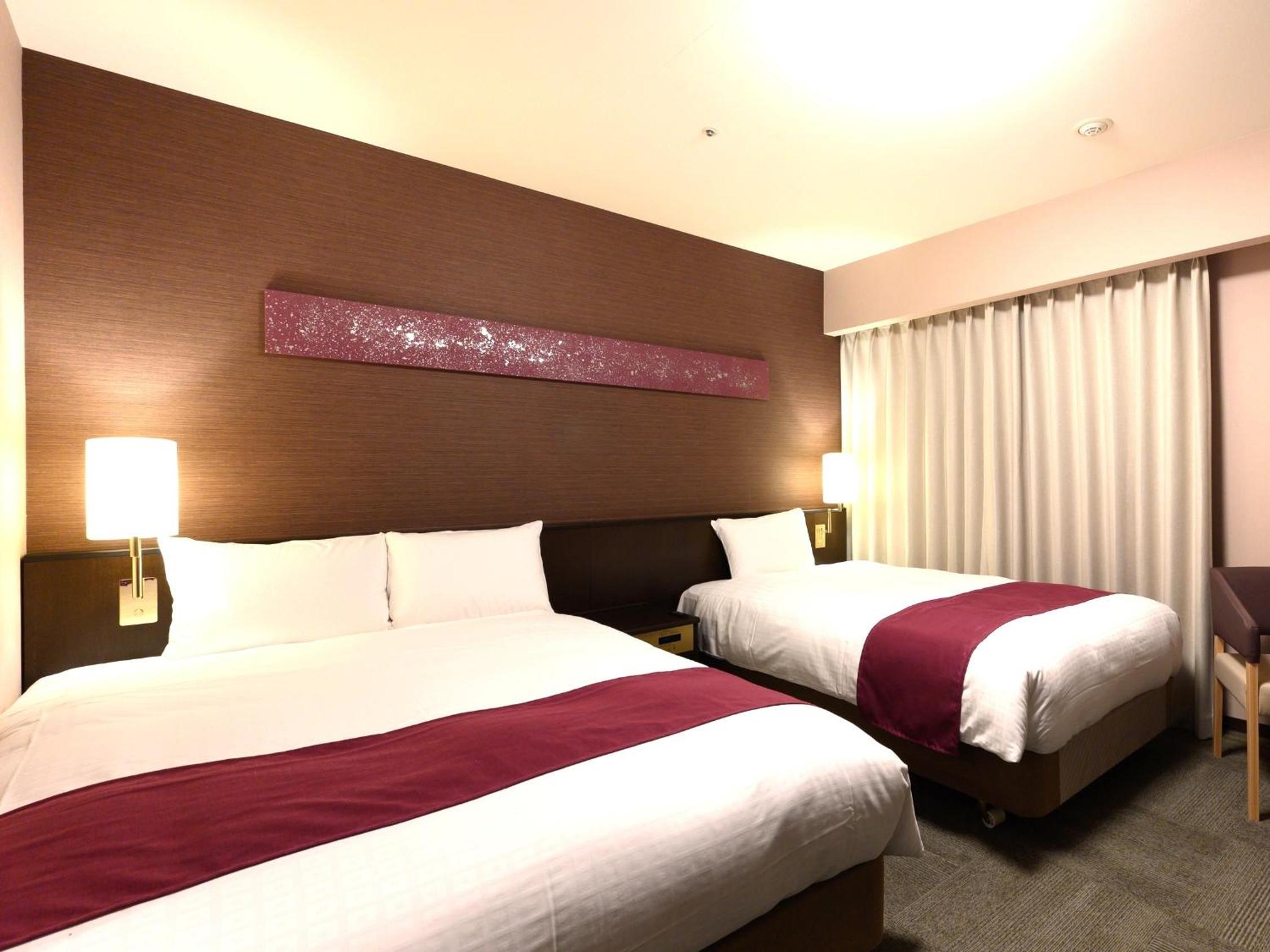 Standard Twin Room - Non-Smoking - Photo 9