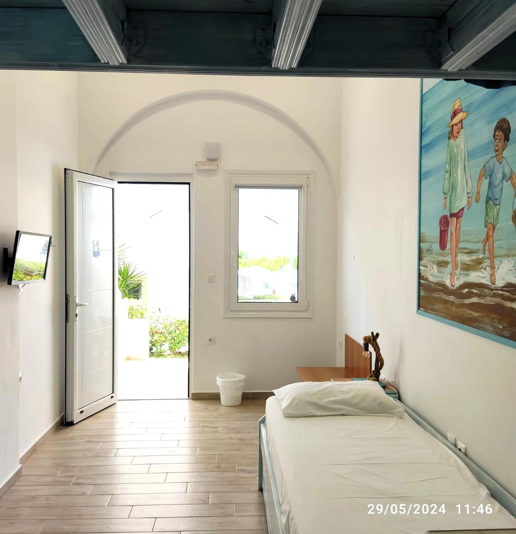 Triple Room with Garden View