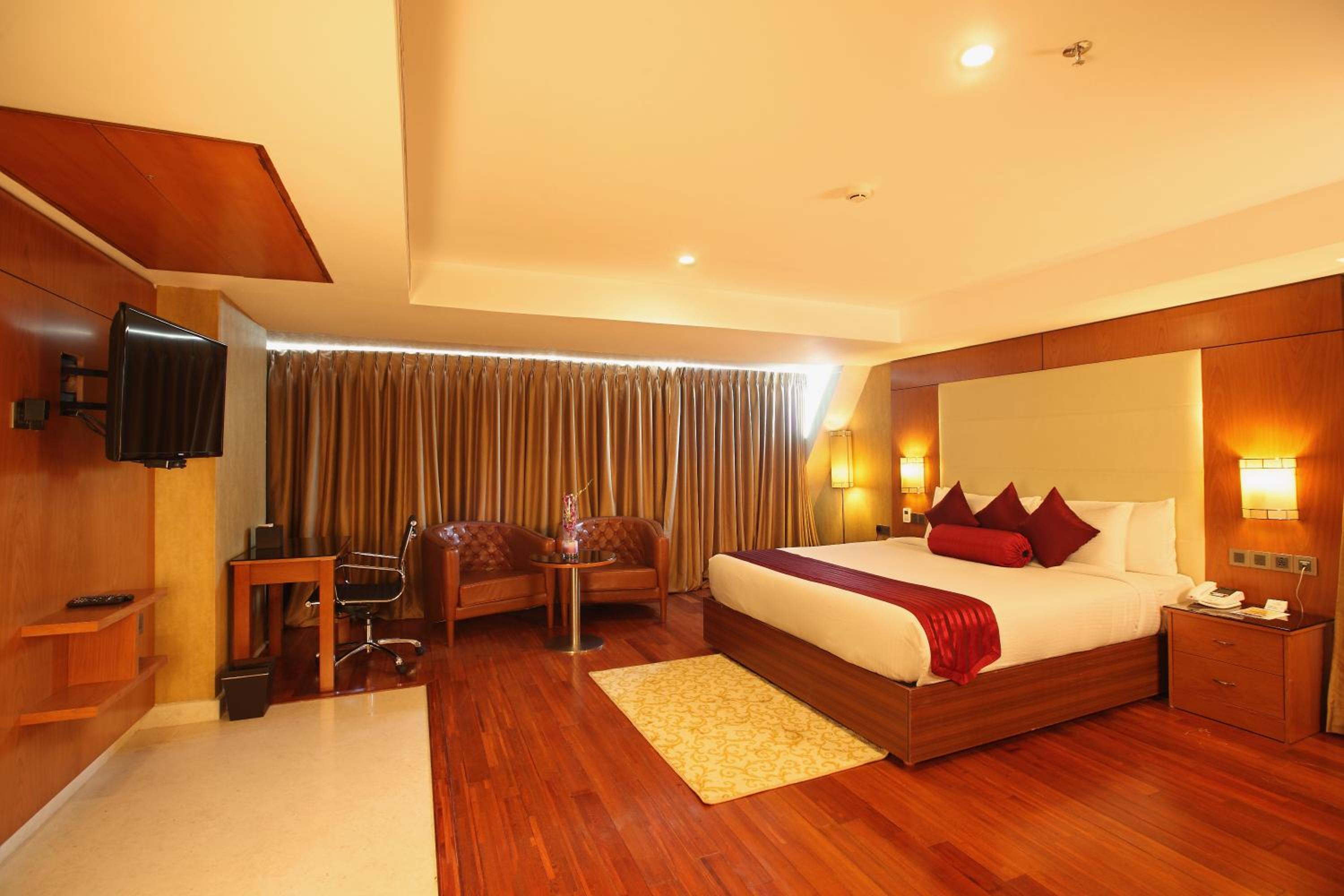 Deluxe Double Room - Photo 1