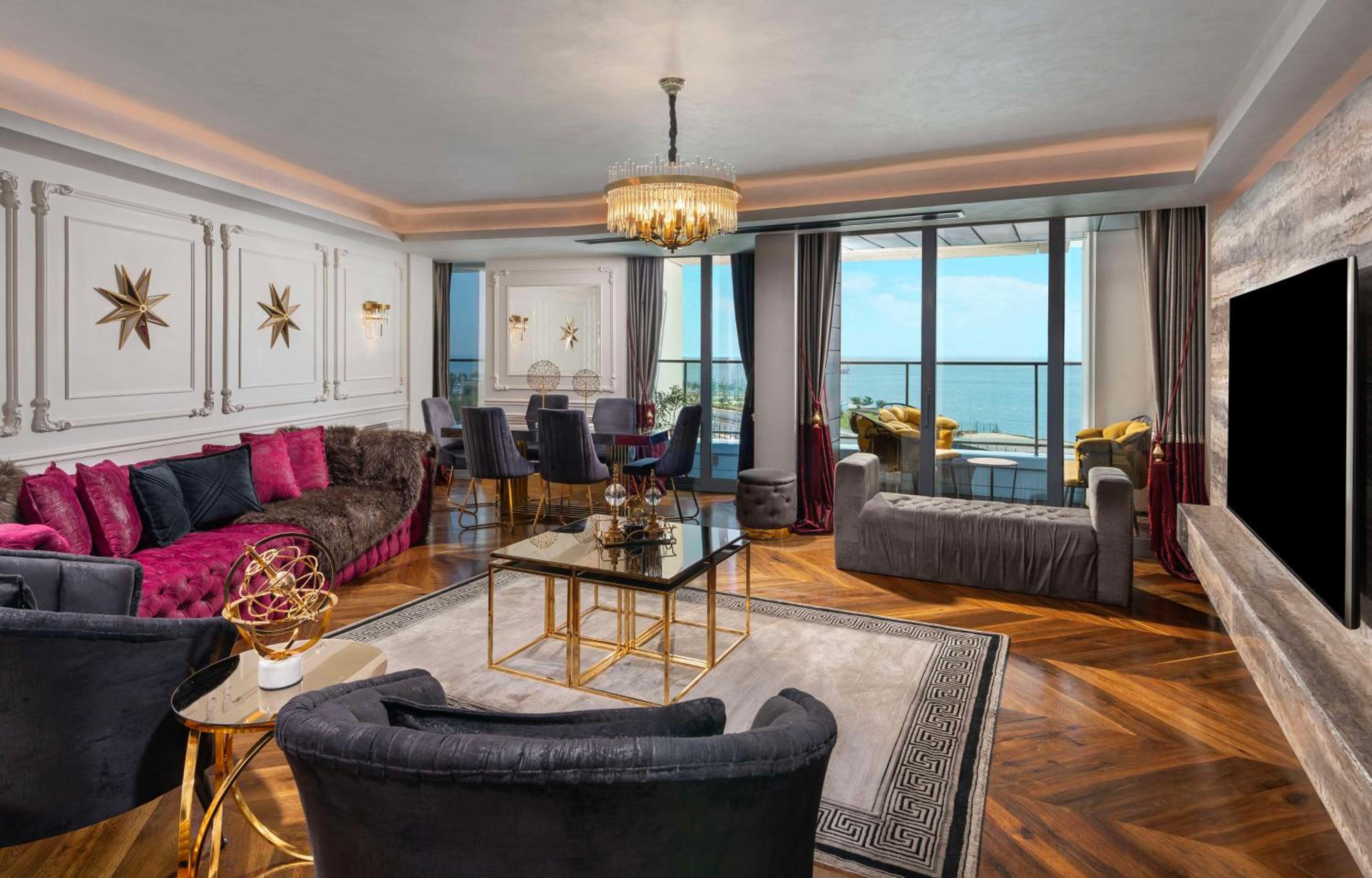 Presidential Suite with Panoramic Sea View