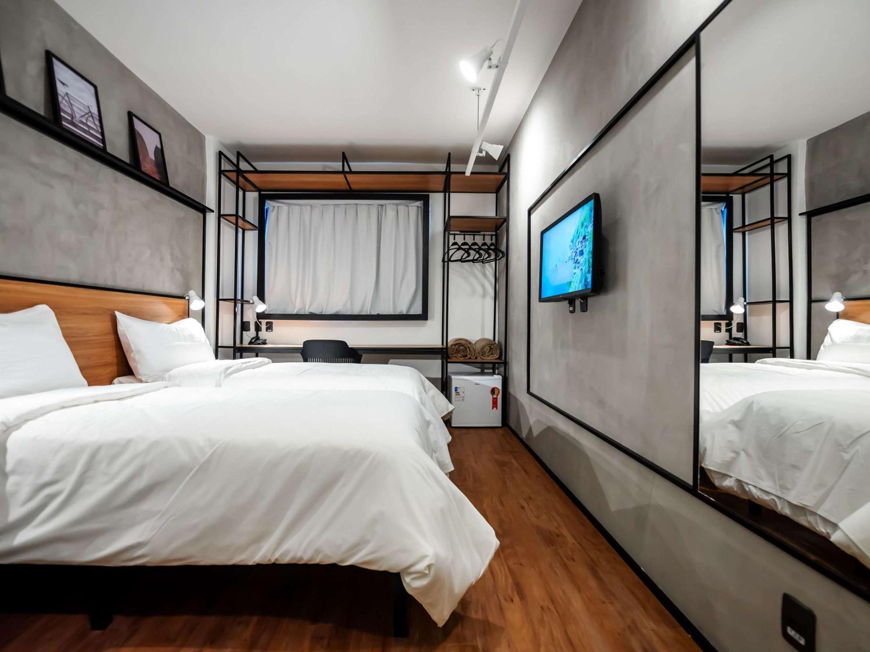 Apartment with Twin Beds