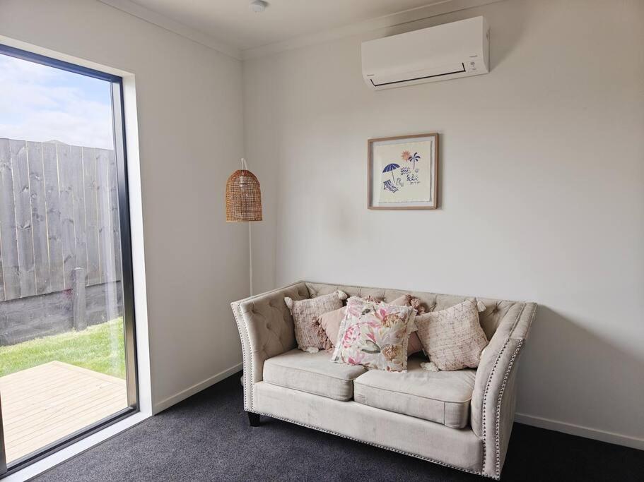 Two-Bedroom House photo 2