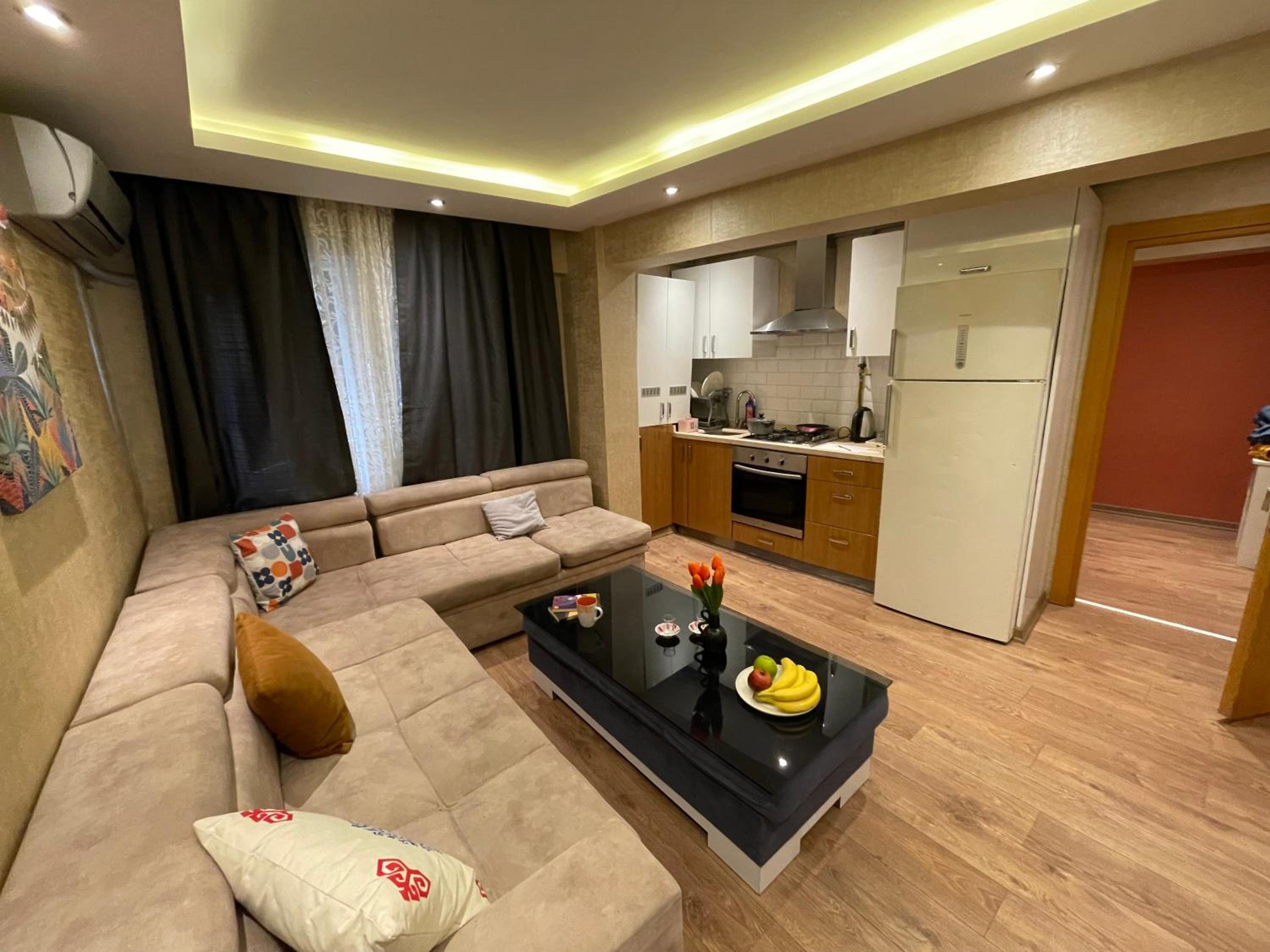 Deluxe Suite photo 2