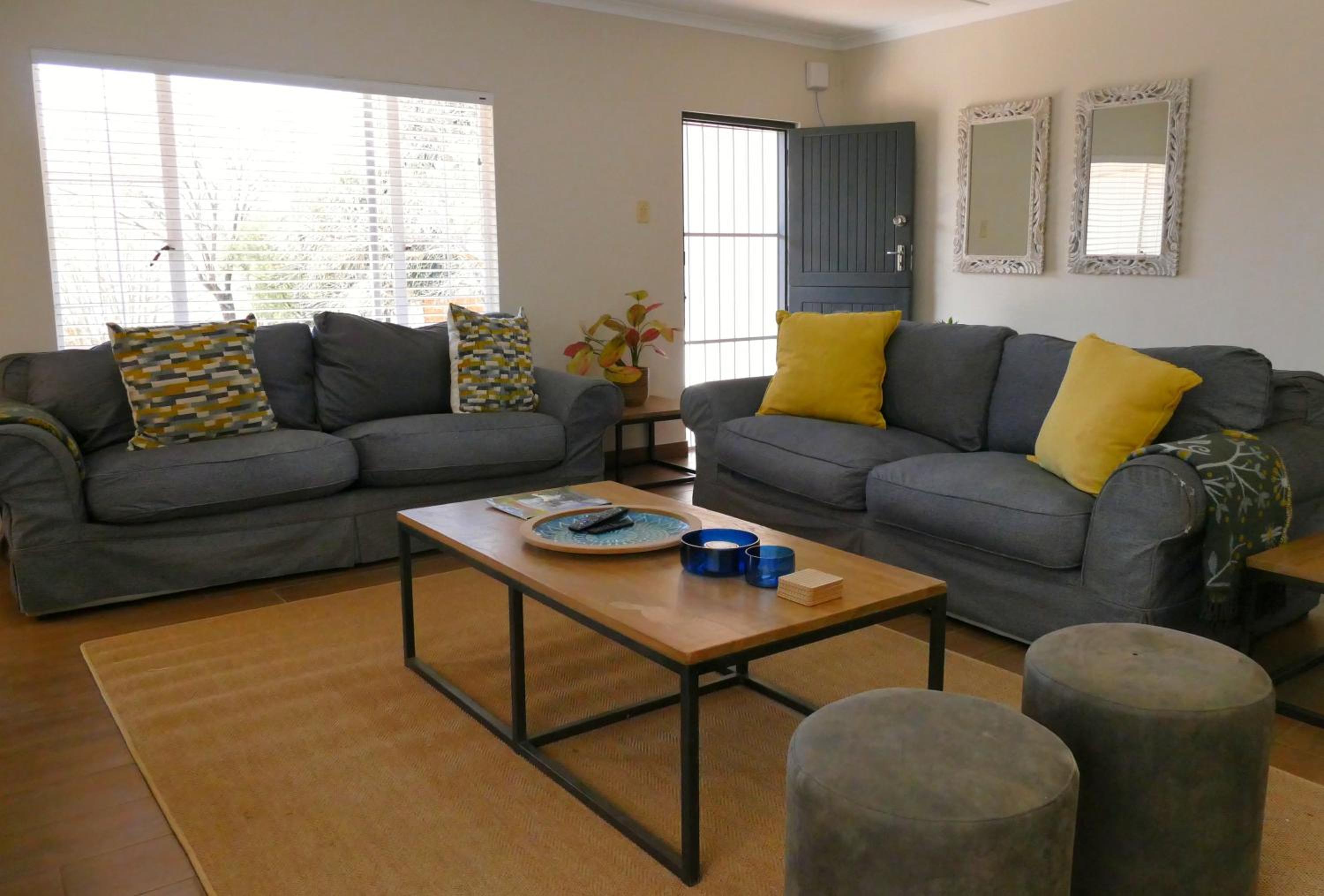 Two-Bedroom House photo 3