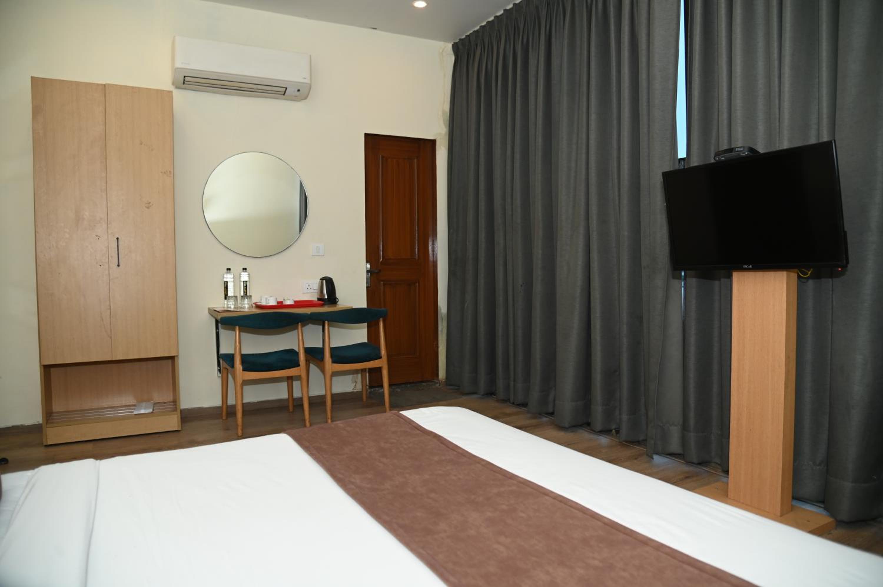 Luxury Triple Room