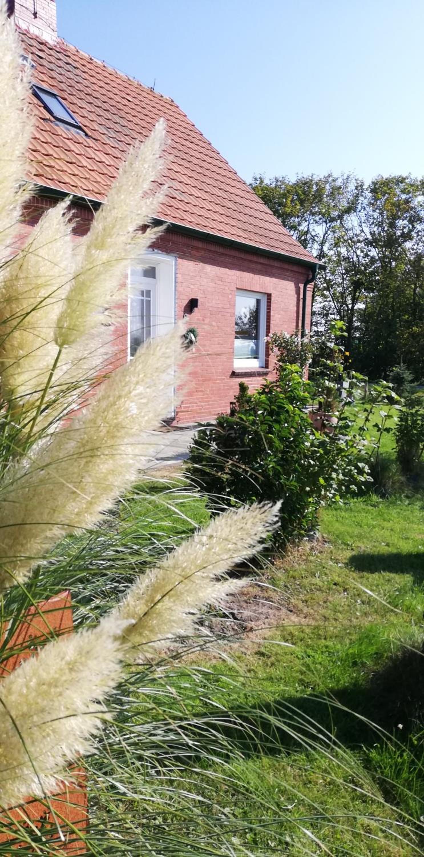 Two-Bedroom House photo 2