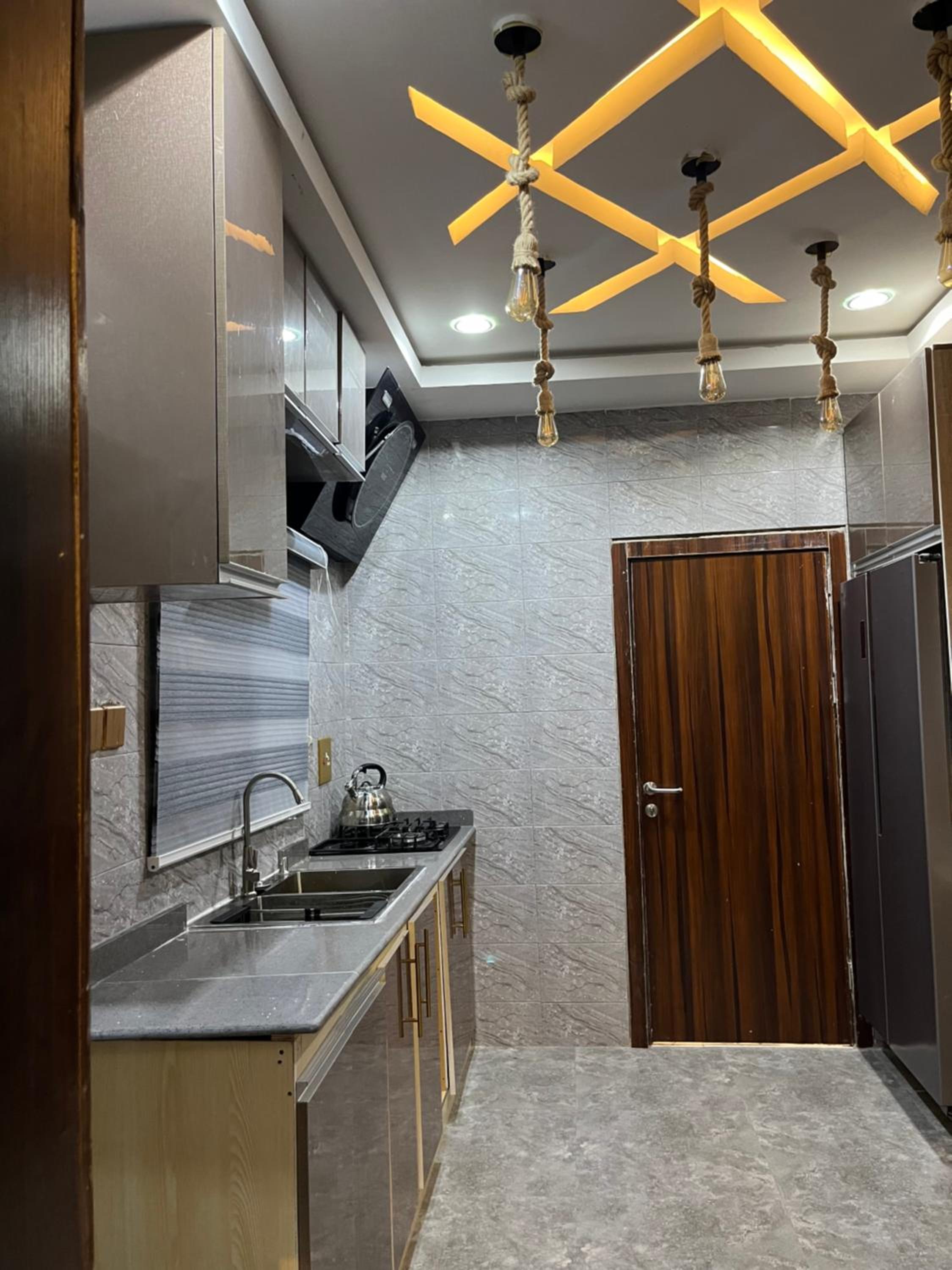 Three-Bedroom Apartment photo 3