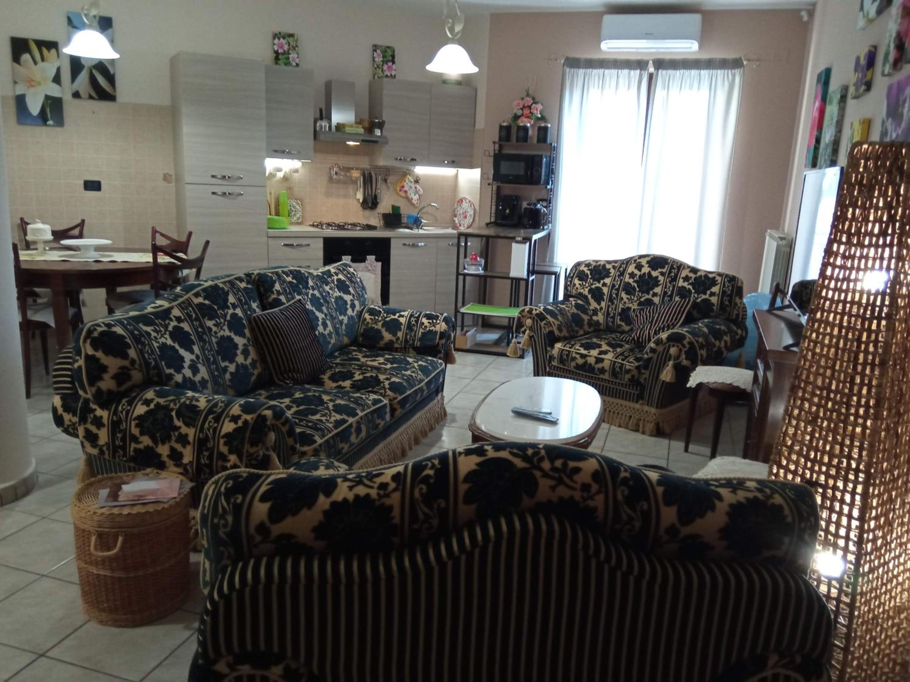 Large Double Room photo 2