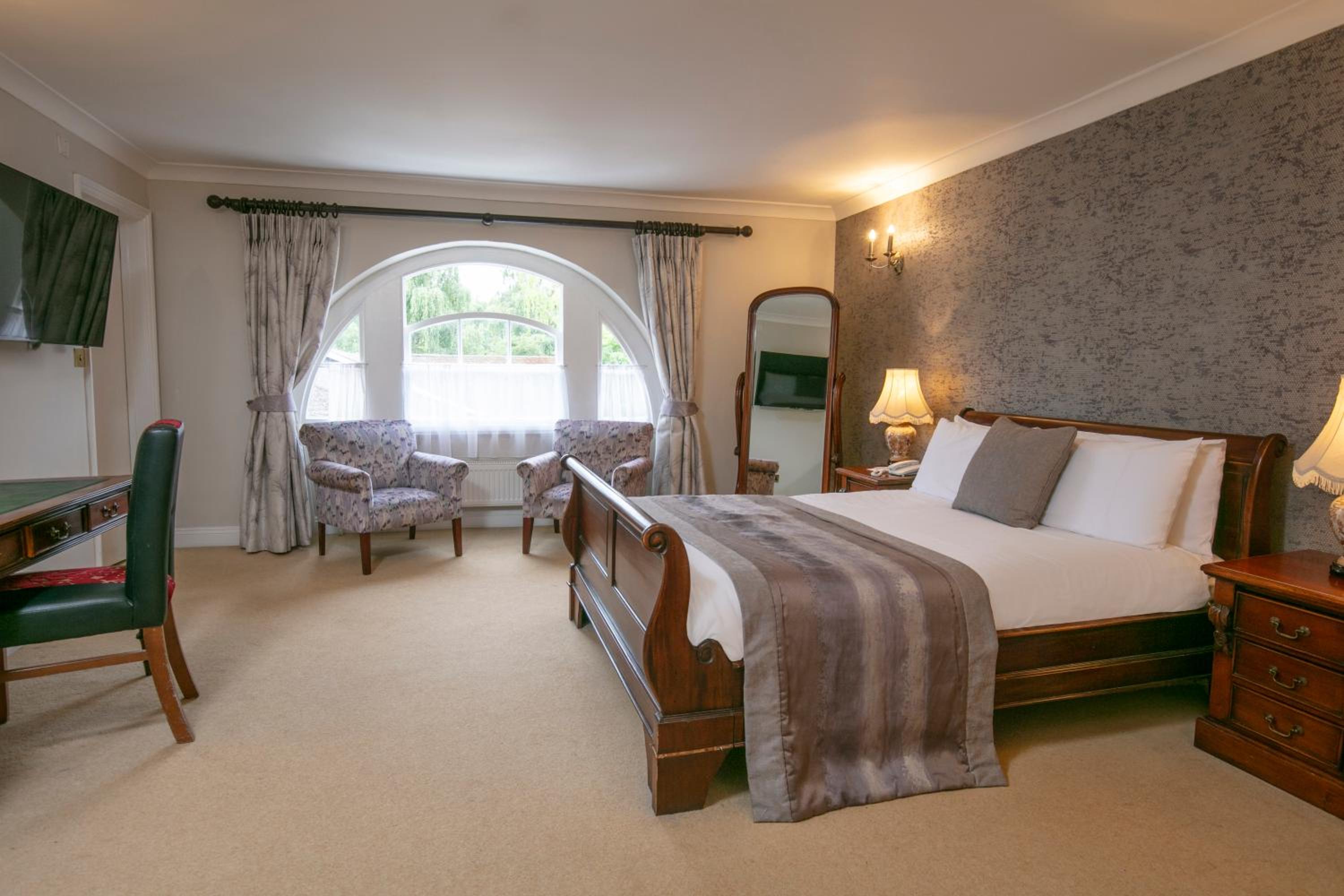 Executive Double Manor Room - Non-Smoking - Photo 8