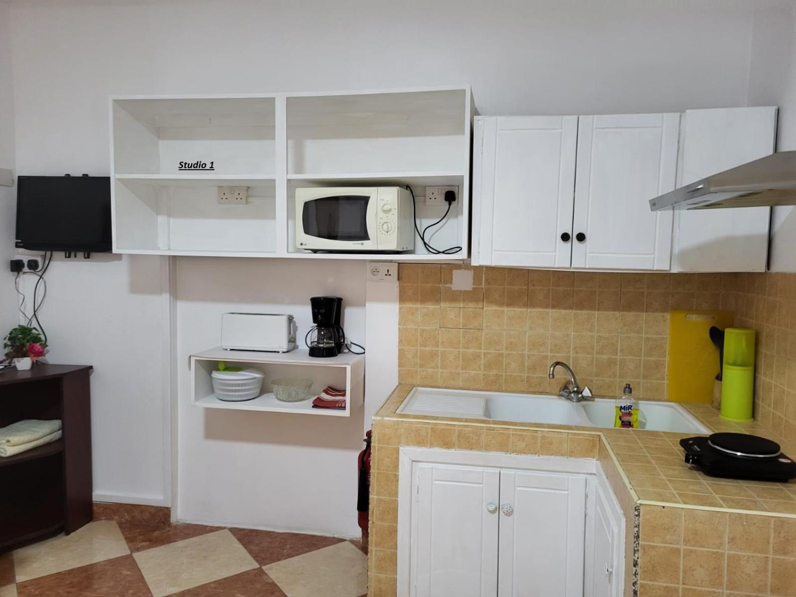 Apartment - Ground Floor - Photo 9