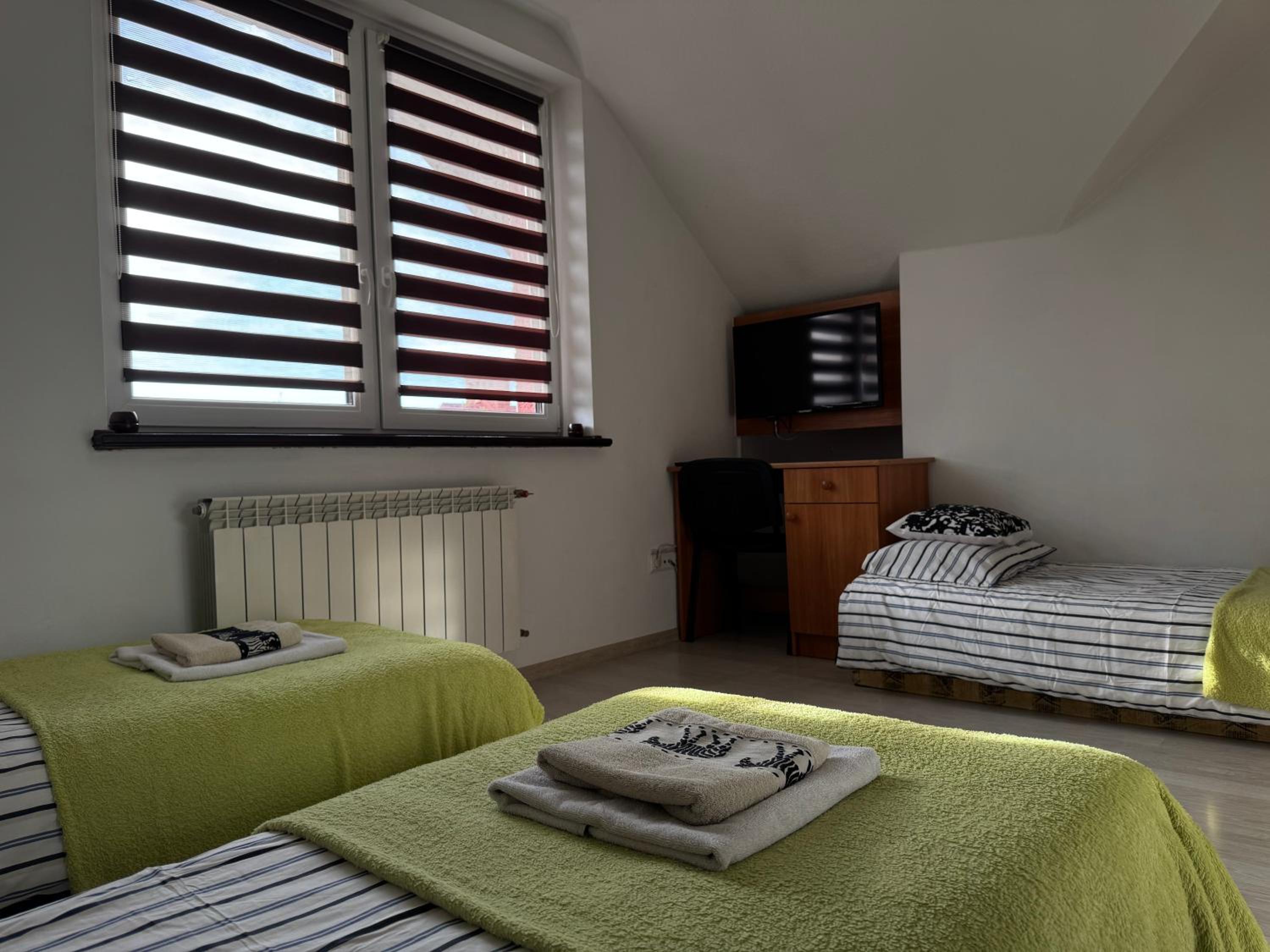 Triple Room with Bathroom photo 1