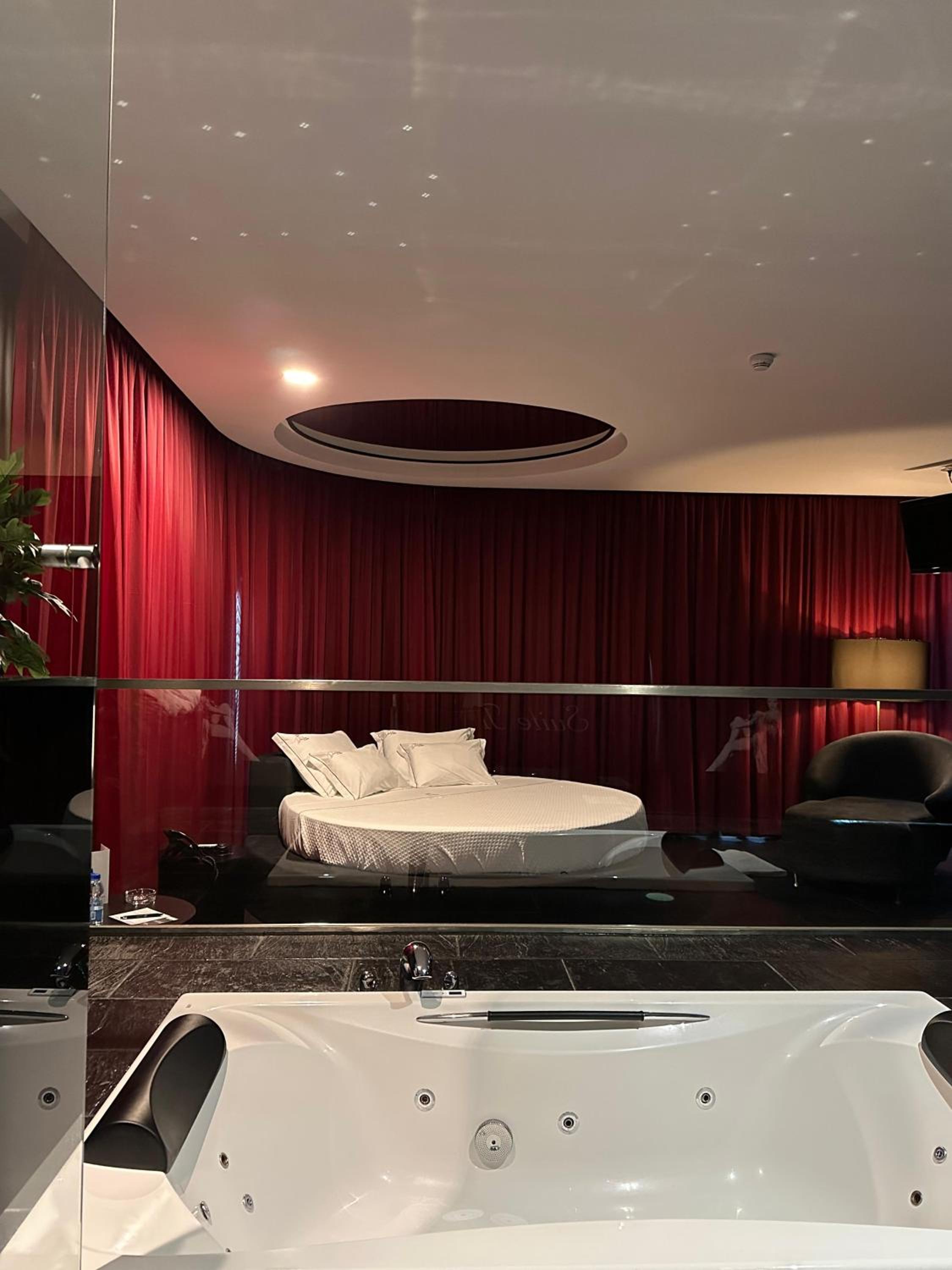 King Room With Spa Bath