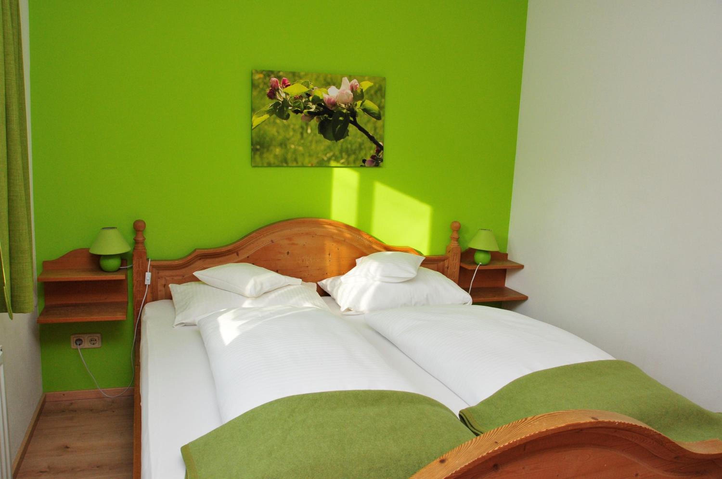 Studio Apartment photo 3