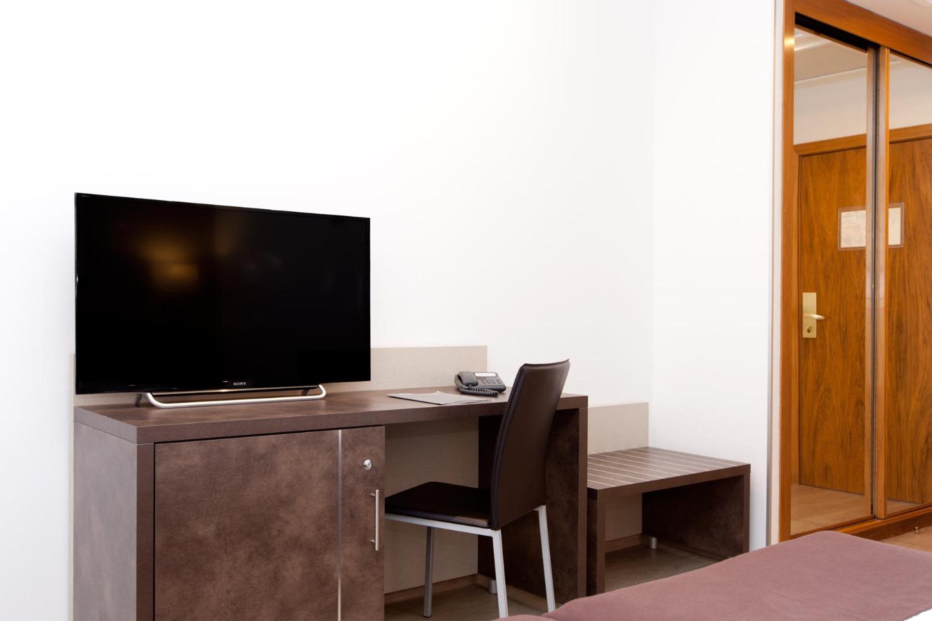 Single Room - Photo 3