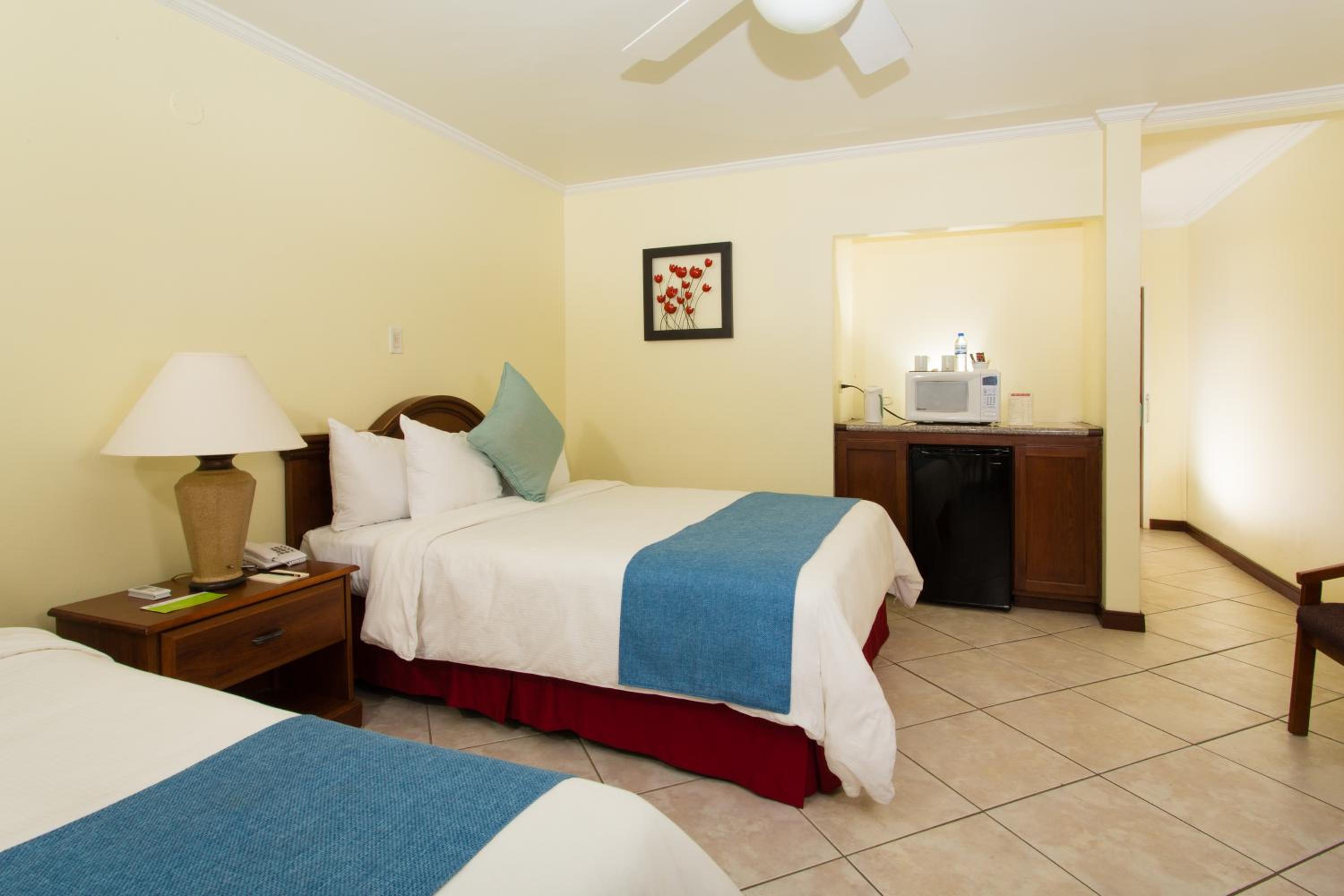 Superior Twin Room photo 2