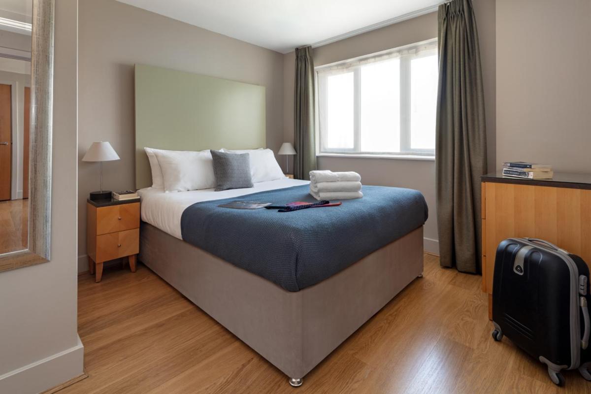 One-Bedroom Apartment thumbnail 6