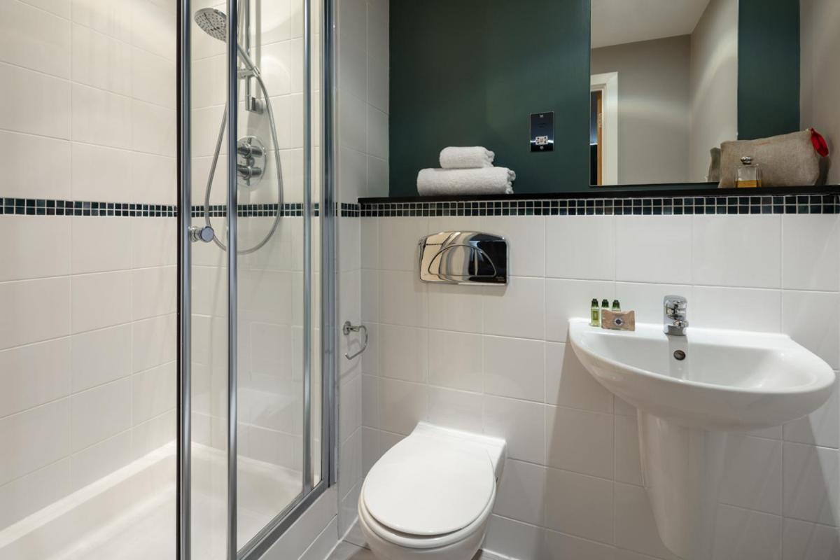 Two-Bedroom Apartment thumbnail 5
