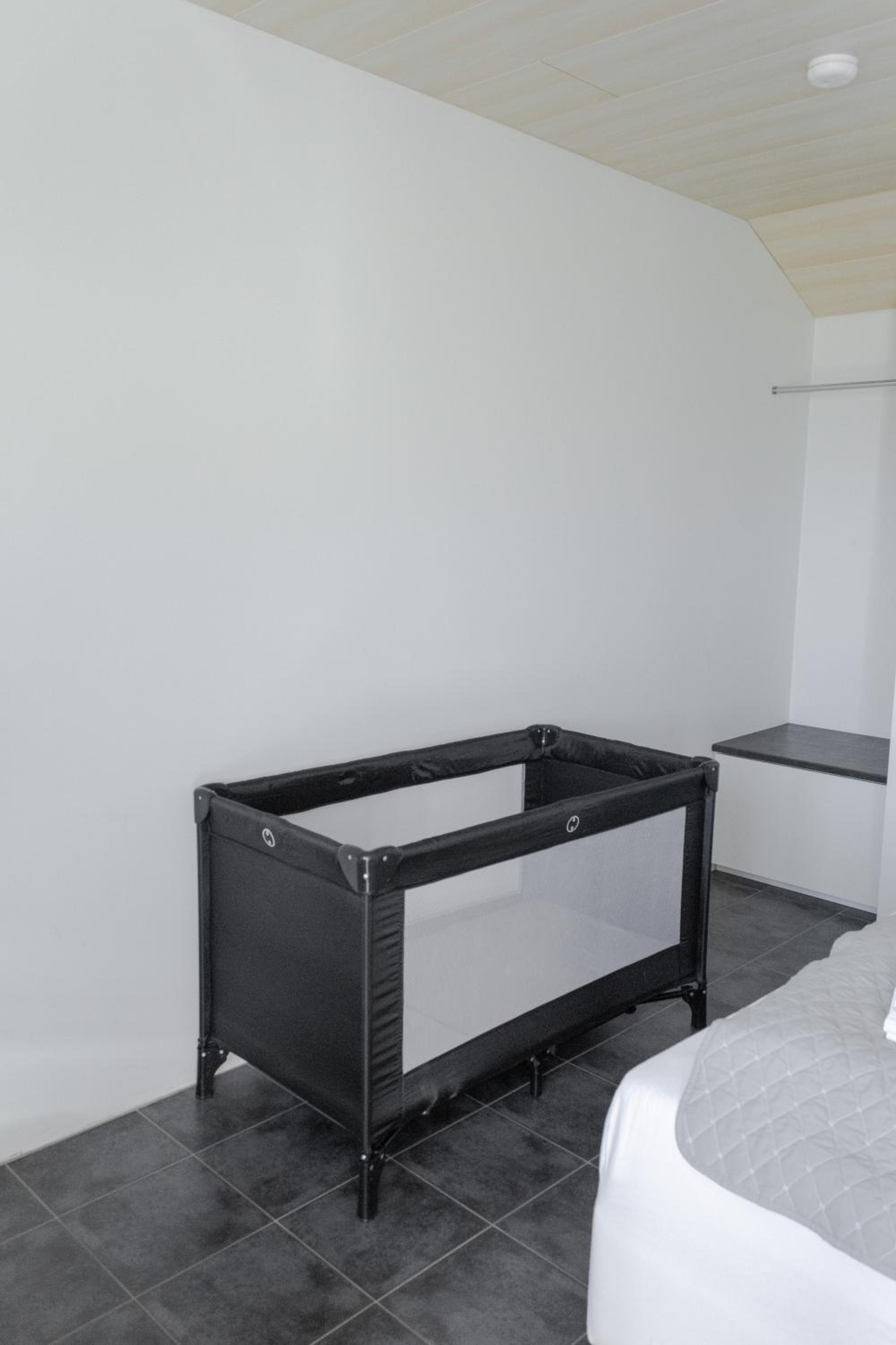 Double or Twin Room - Photo 5