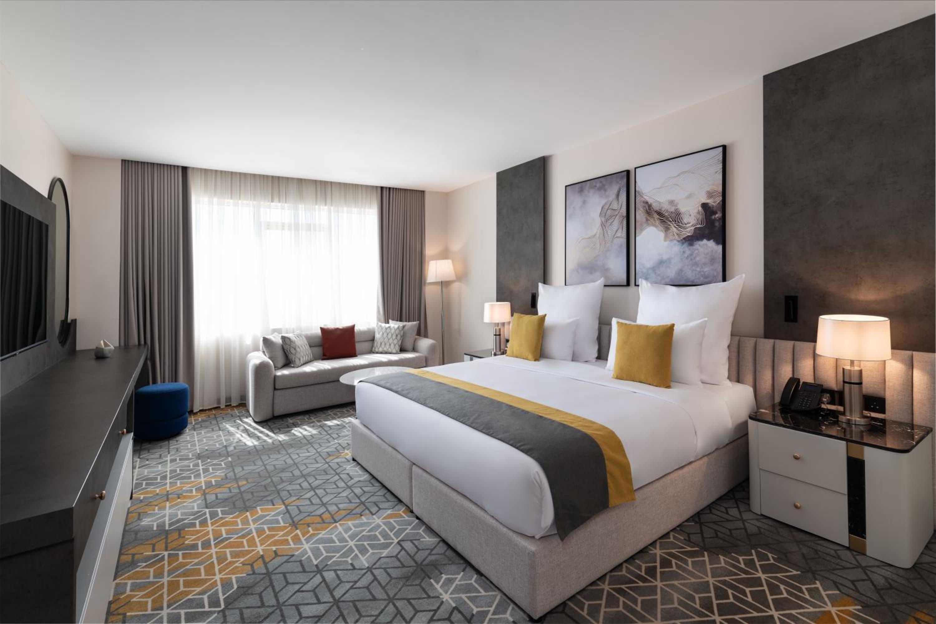 Superior King Room - Photo 6