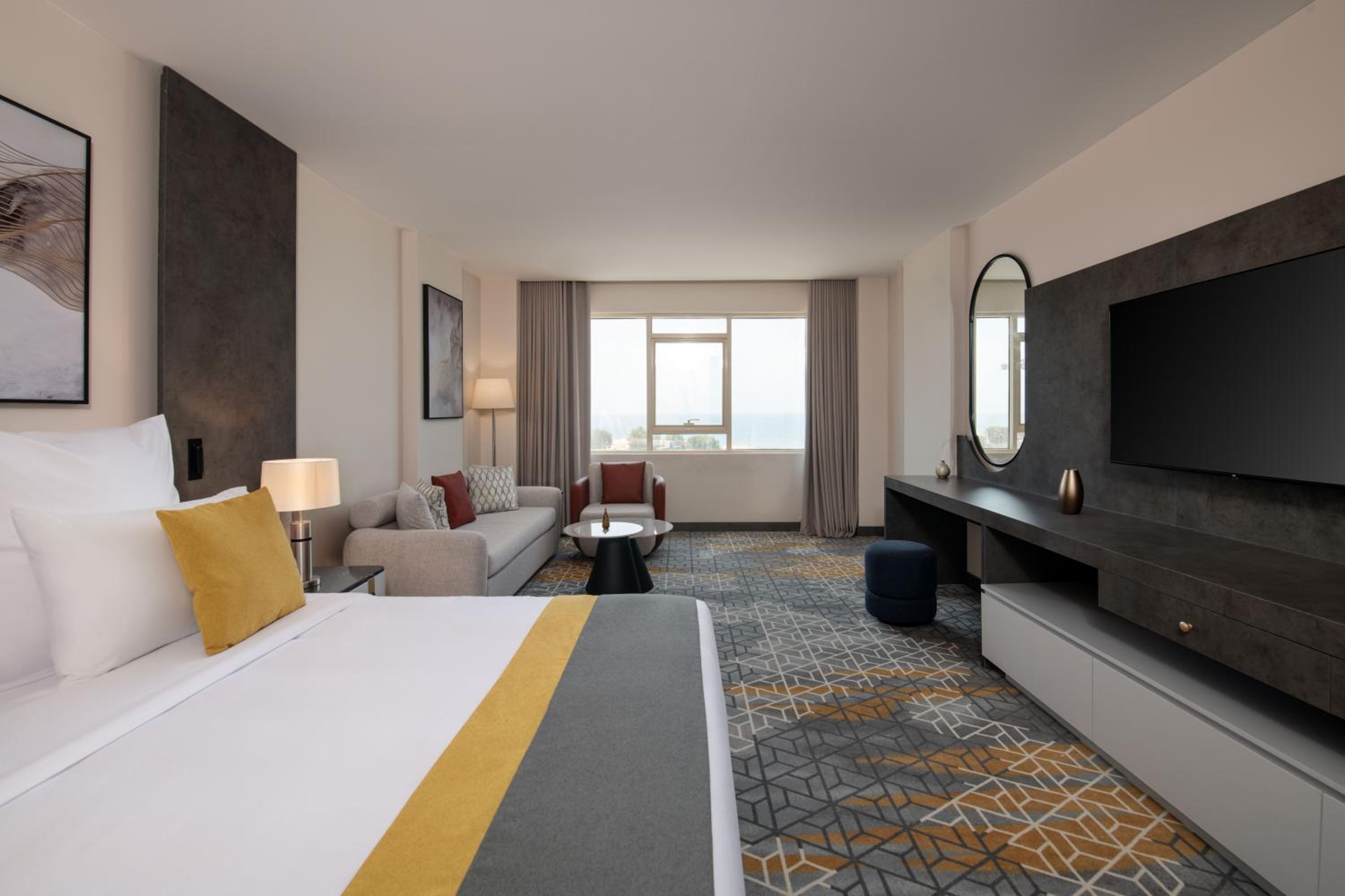 Superior King Room - Photo 1