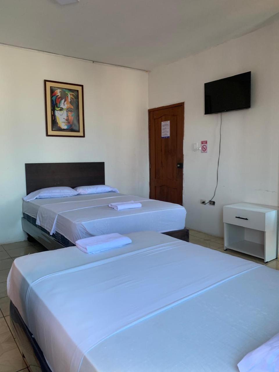 Standard Double or Twin Room photo 2