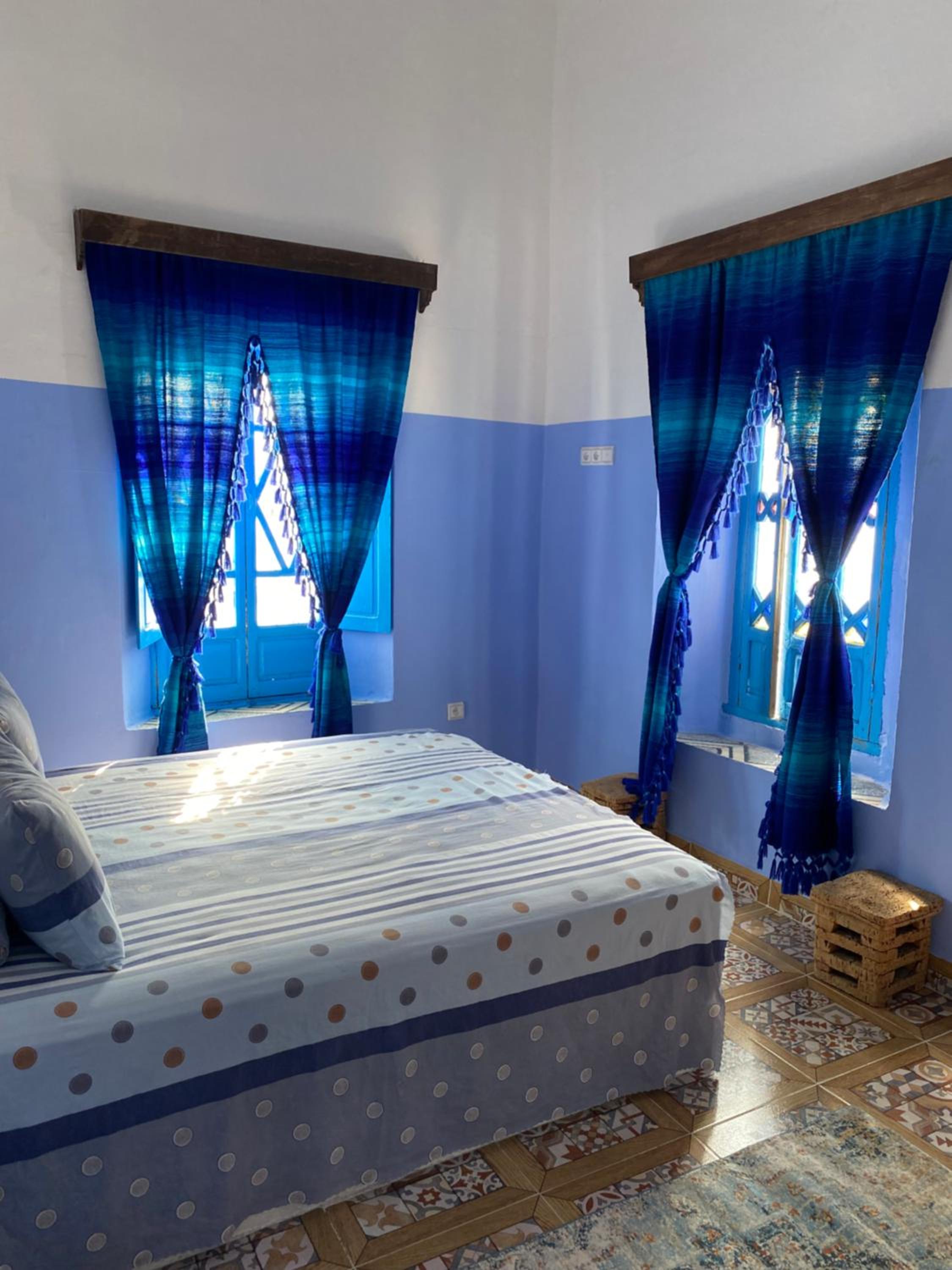 Deluxe Room - Photo 17
