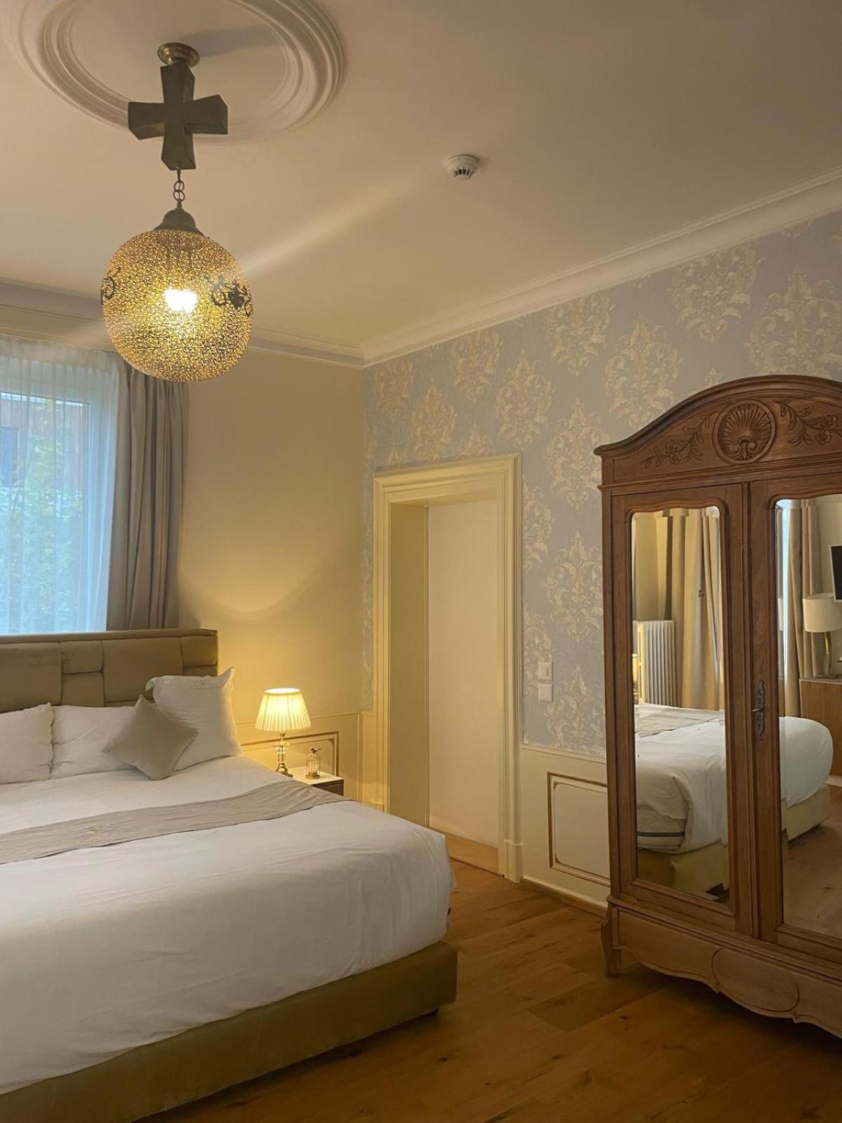 Deluxe Double or Twin Room with Spa Bath