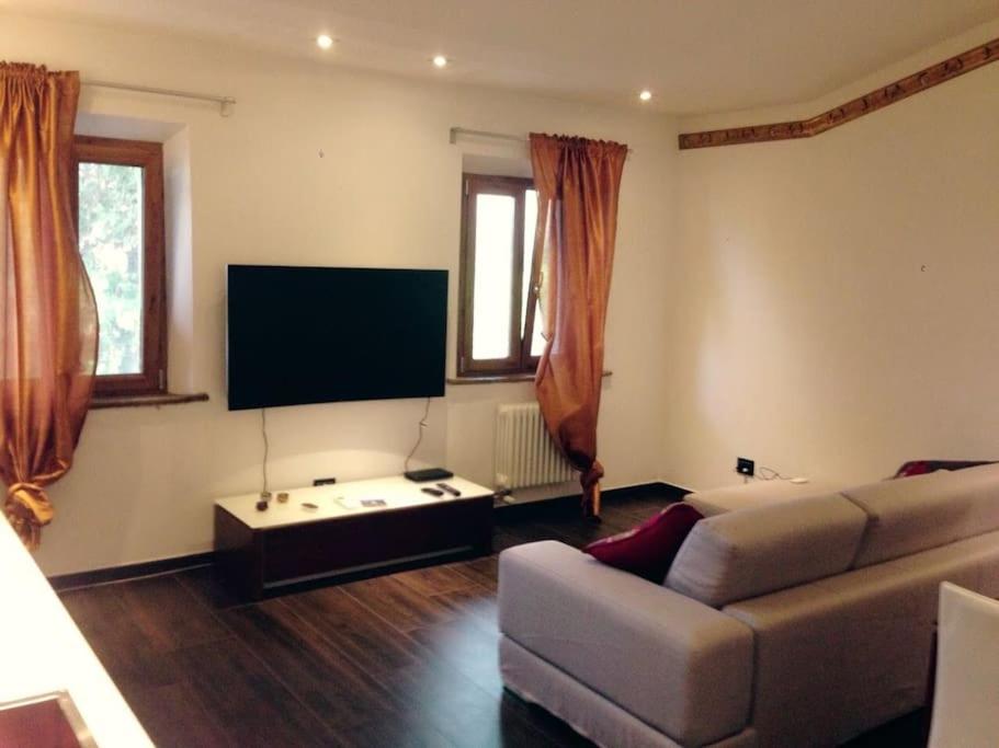 Two-Bedroom Deluxe Apartment photo 3