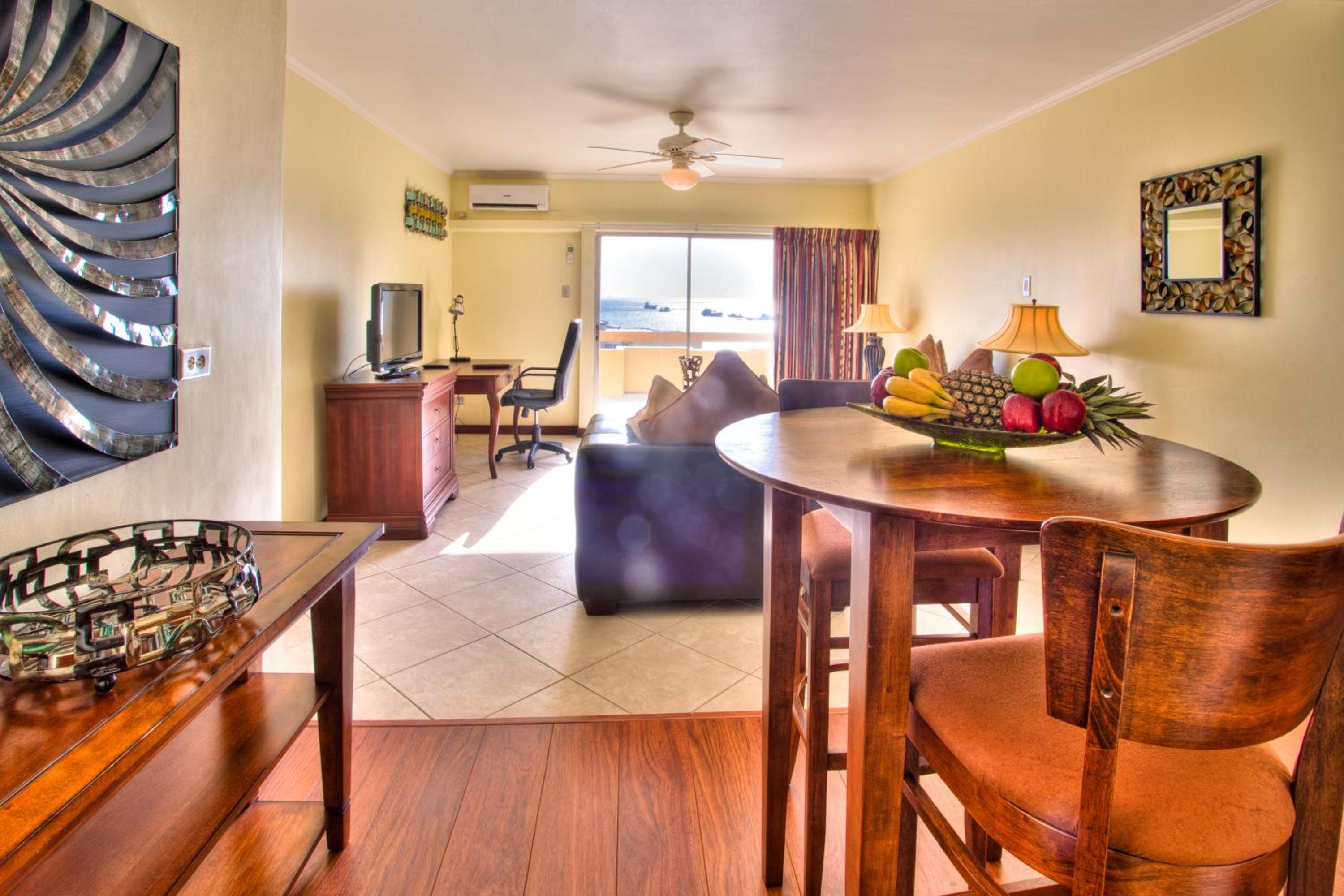 Suite photo 1