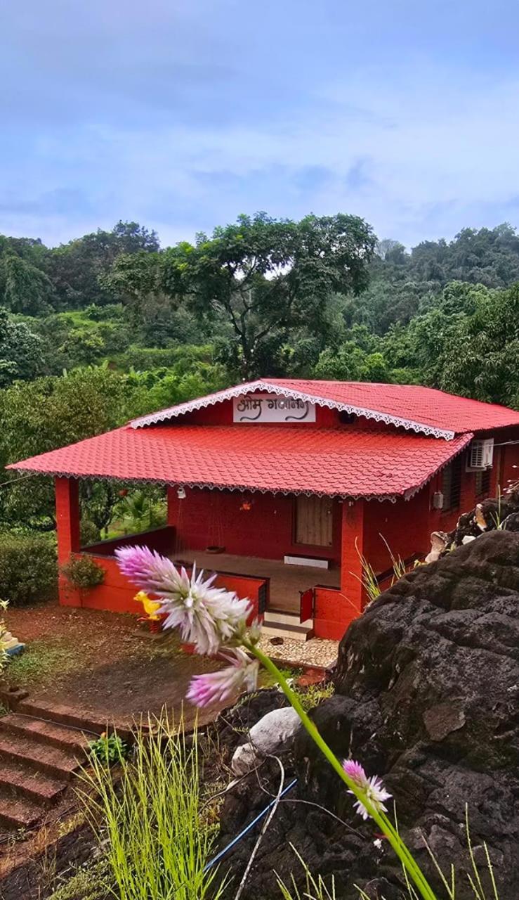 Family Bungalow photo 1