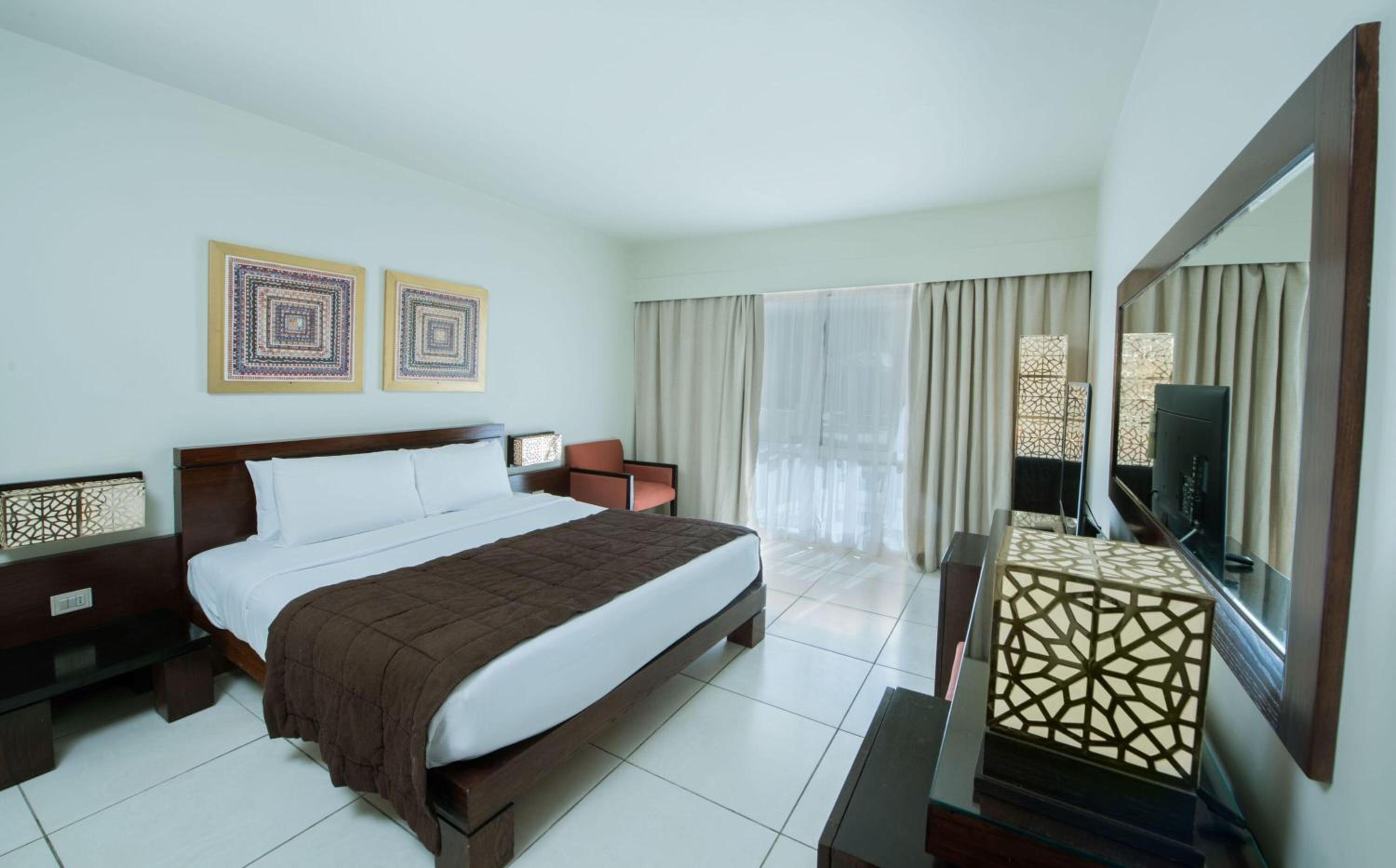 Superior Room with Garden View
