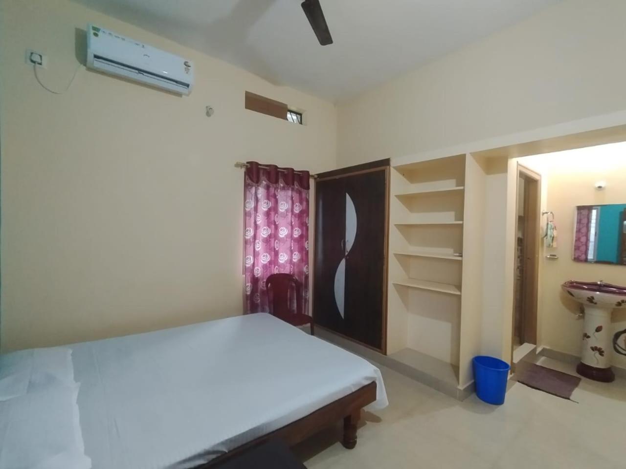 Deluxe Double or Twin Room photo 3