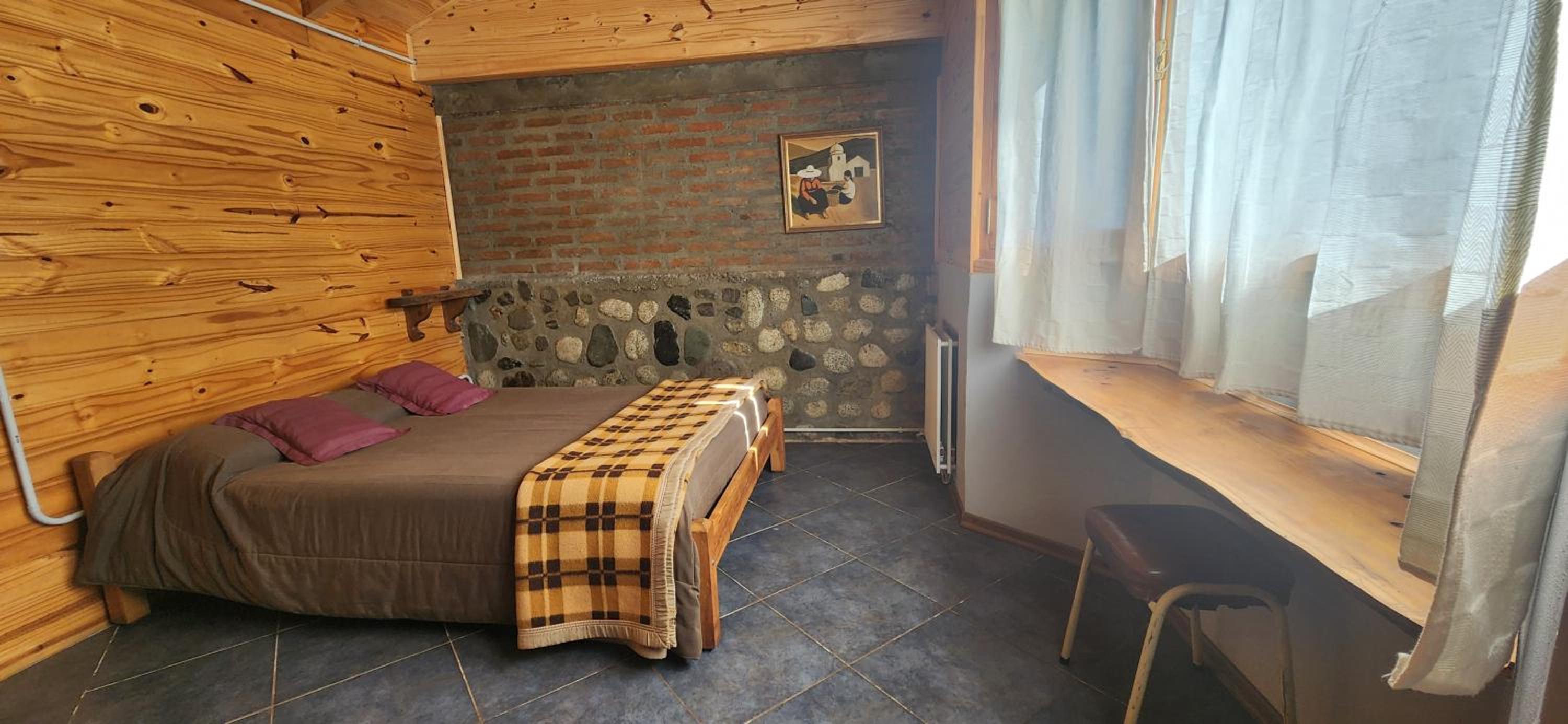 Twin Room with Private Bathroom photo 3